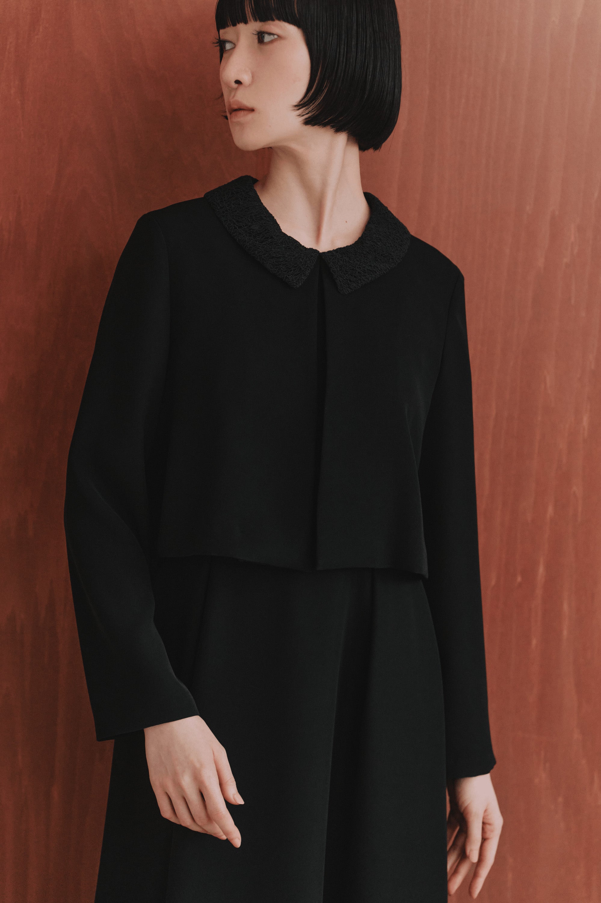 kaene レースショールフォーマルセットアップ 喪服 | モデル身長161cm 着用サイズS