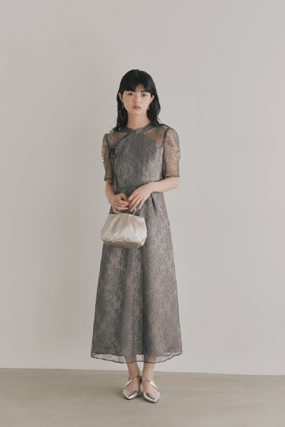 kaene マオカラーレースワンピース 101041 結婚式 お呼ばれ パーティー 