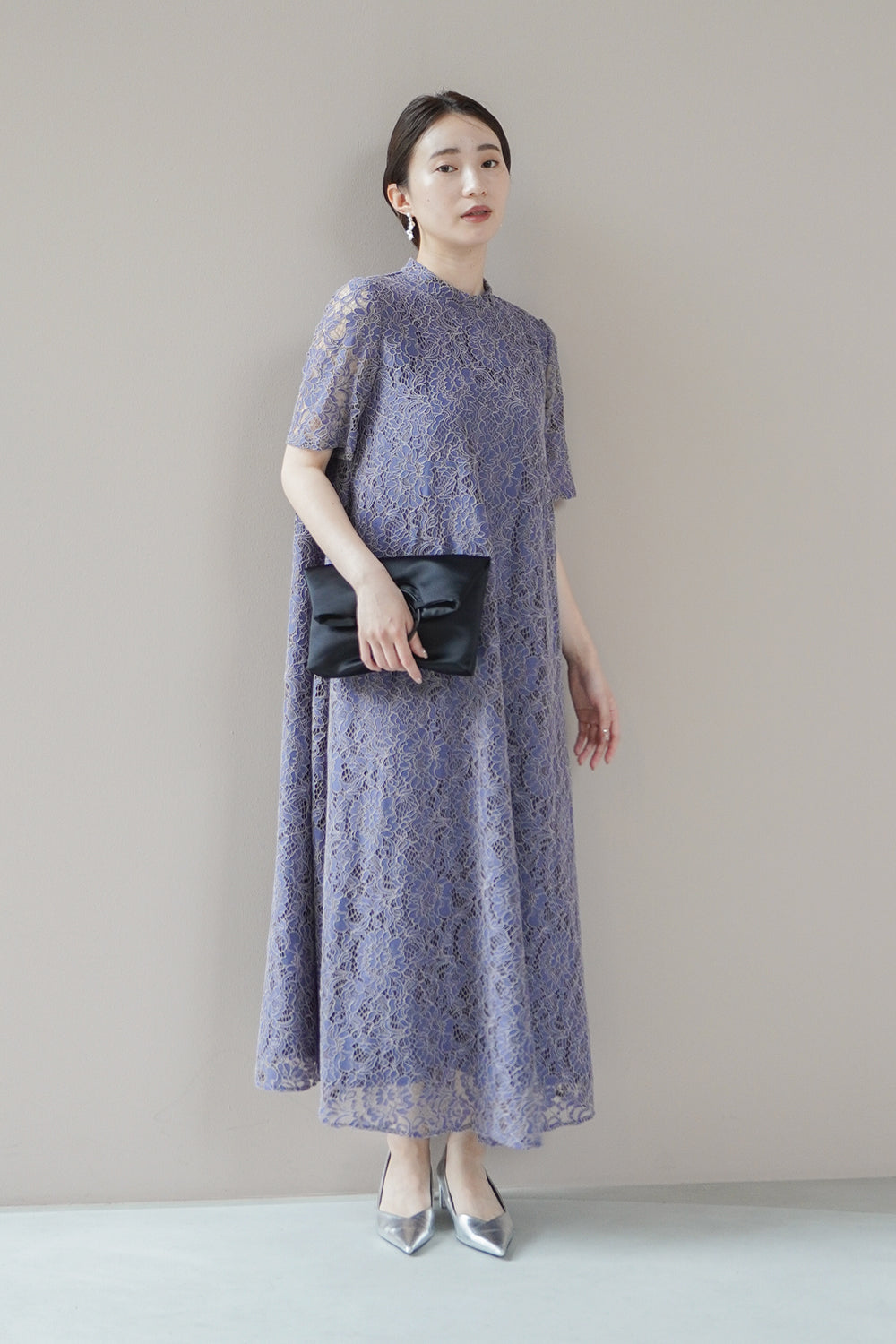 kaene パイピングレースAラインドレス / 100789 | モデル身長160cm 着用サイズFREE ※blue着用