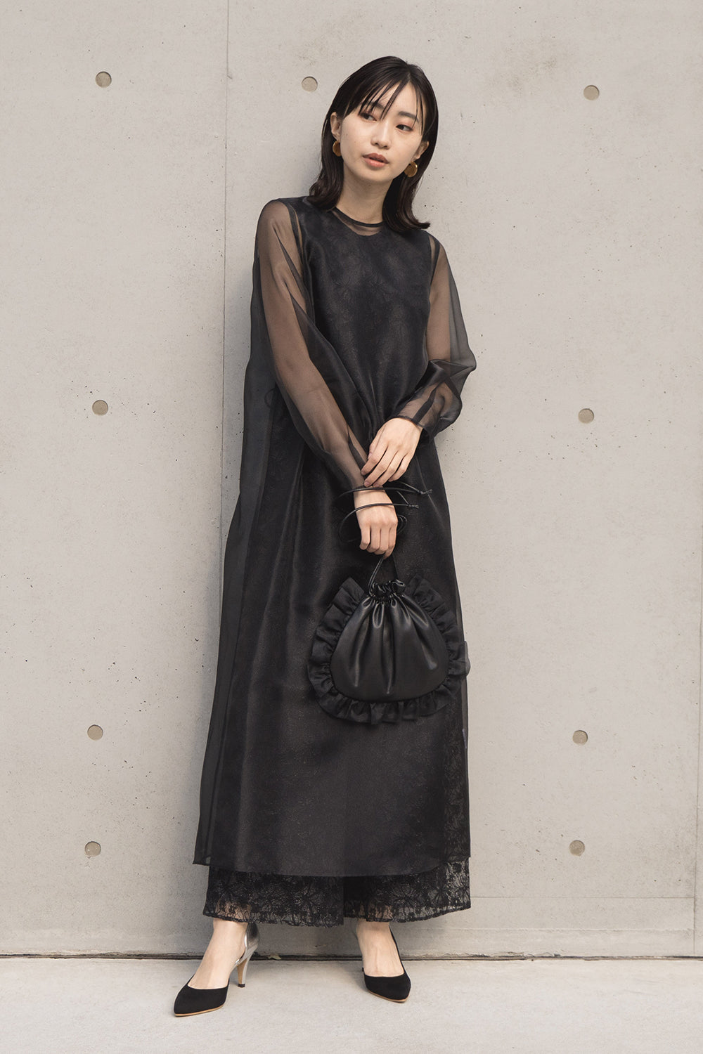 シアーレイヤードオールインワン / 100832 kaene | モデル身長160cm 着用サイズ36