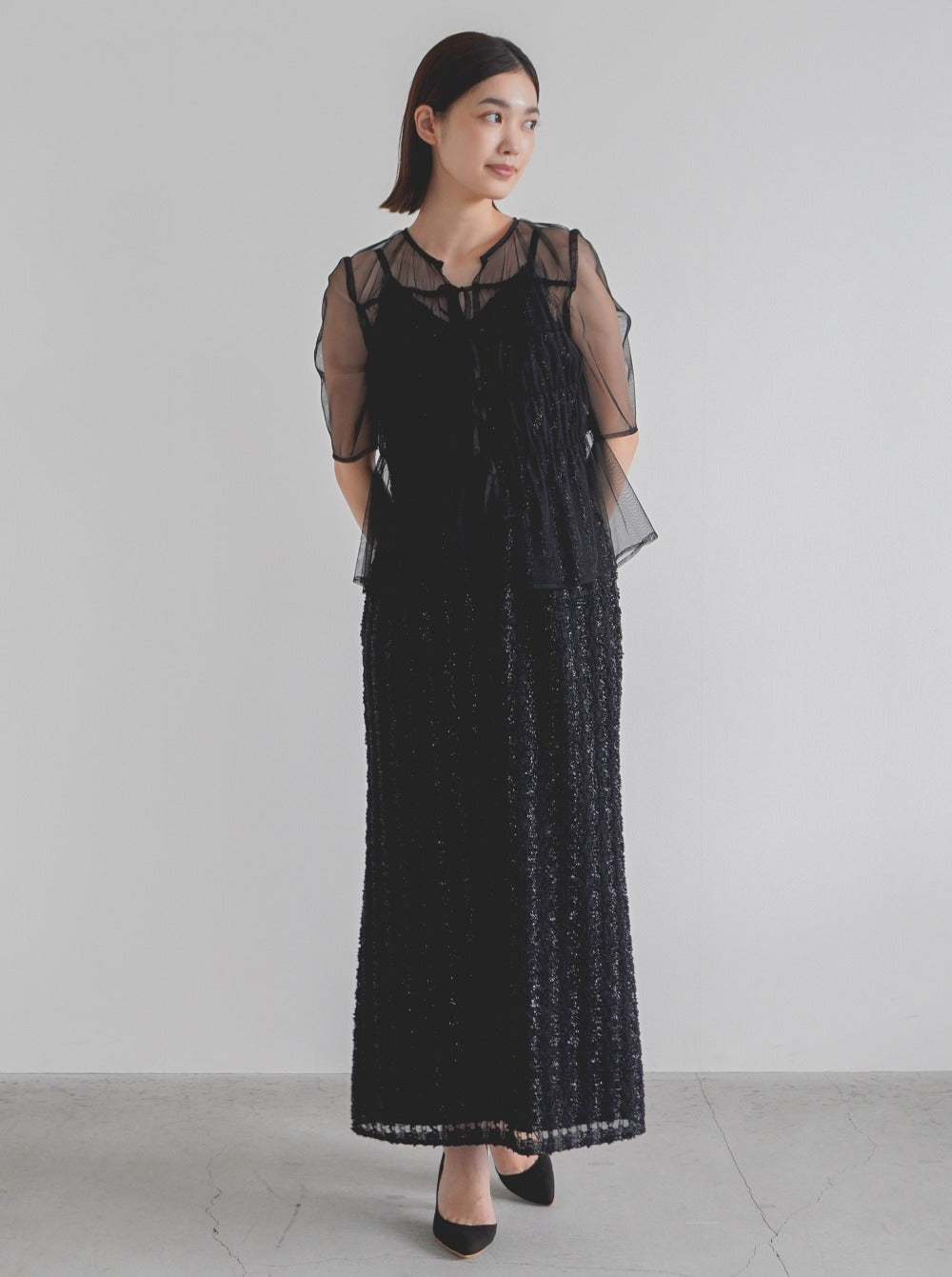 kaene チュールブラウス×ラメツイードドレス / 100912 | モデル身長162cm 着用サイズ36
