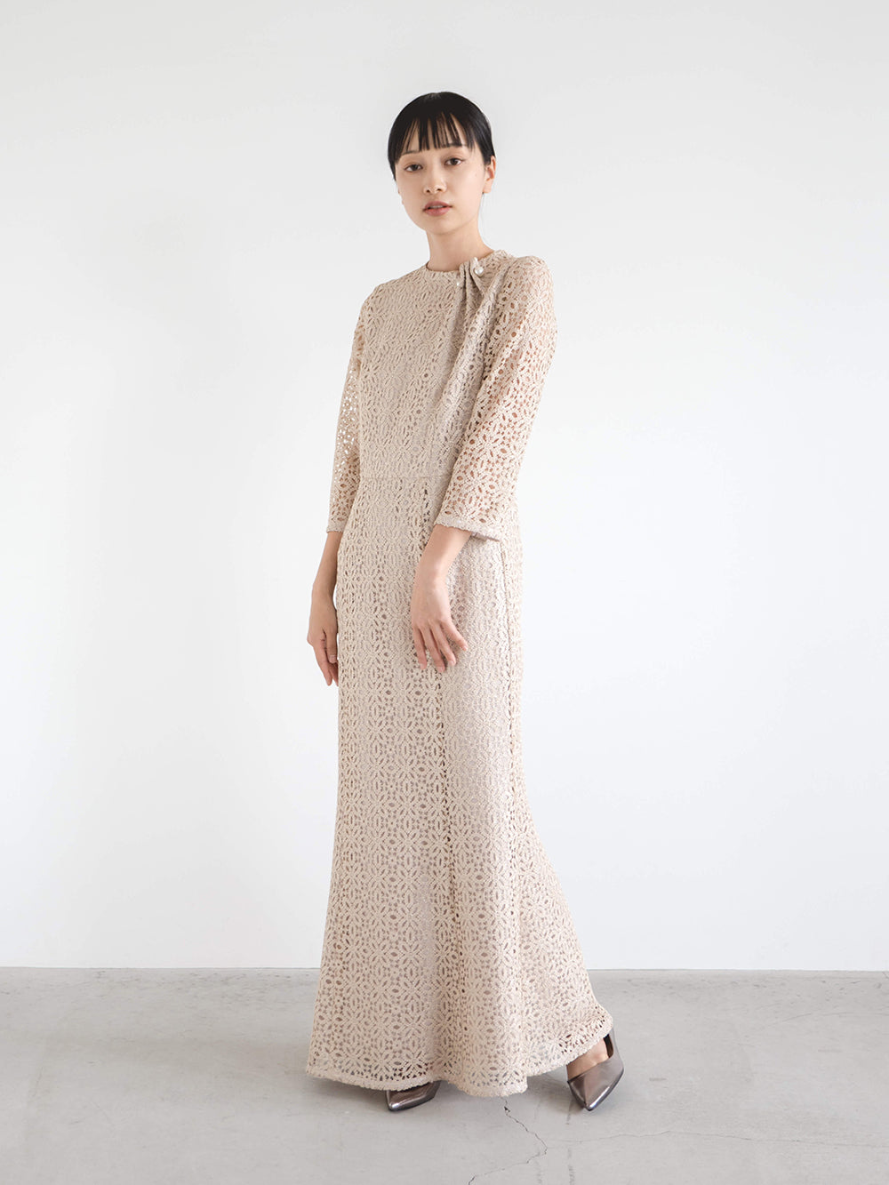 kaene ラメクロシェドレス / 100877 | モデル身長157cm 着用サイズ34