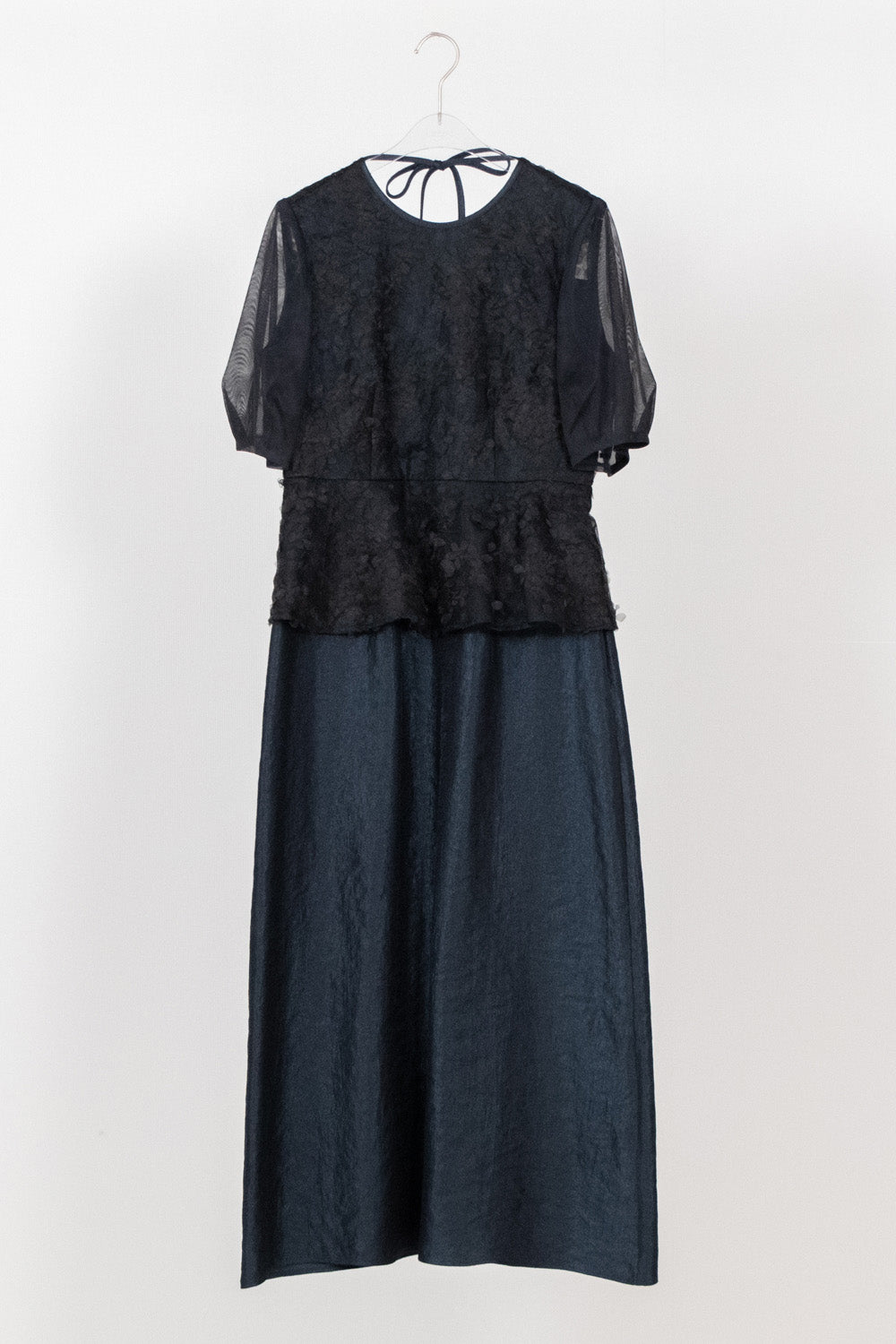 kaene フラワーペタルレイヤードドレス / 101224 結婚式用ゲストドレス navy | navy