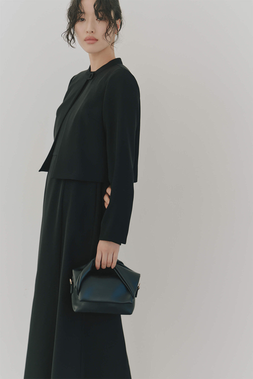 kaene バックタックジャケット / 005347 | モデル身長166cm 着用サイズ38