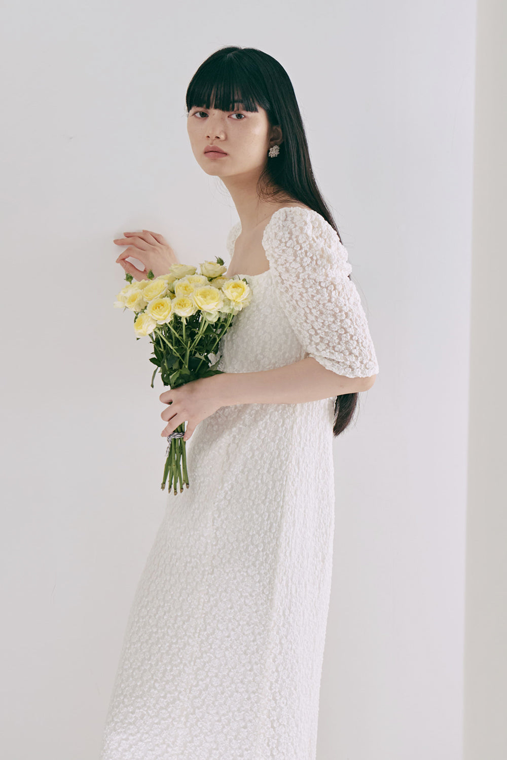 シュリンクレースマーメイドドレス / 100787 kaene | モデル身長165cm 着用サイズ38