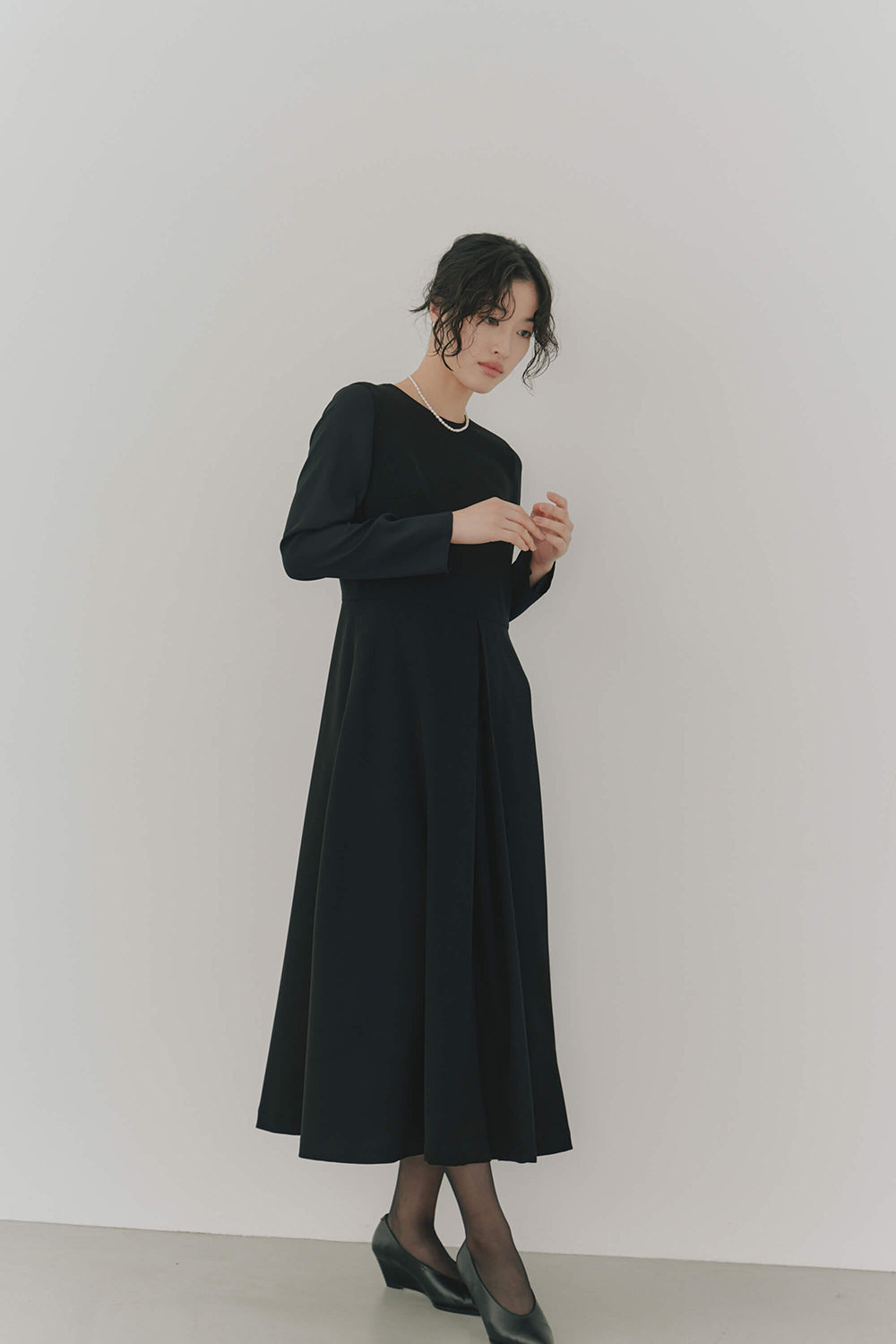 kaene シフォン合わせロングワンピース / 100647 | モデル身長166cm 着用サイズ38 ※black着用