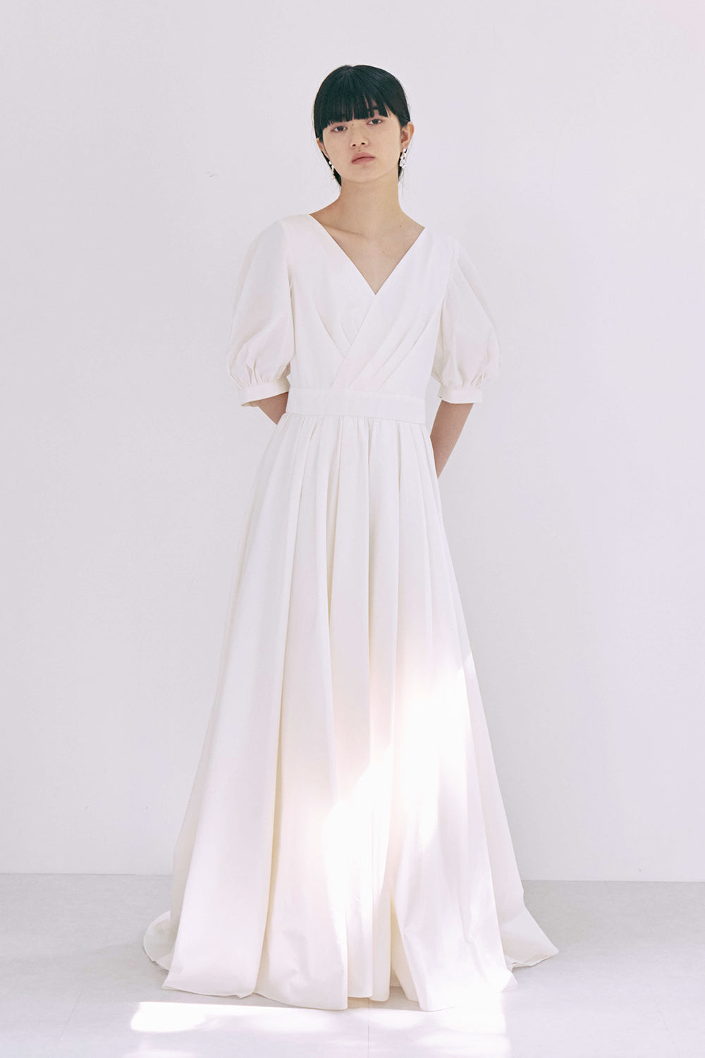 kaene タフタカシュクールドレス / 100725 | モデル身長165cm 着用サイズ38
