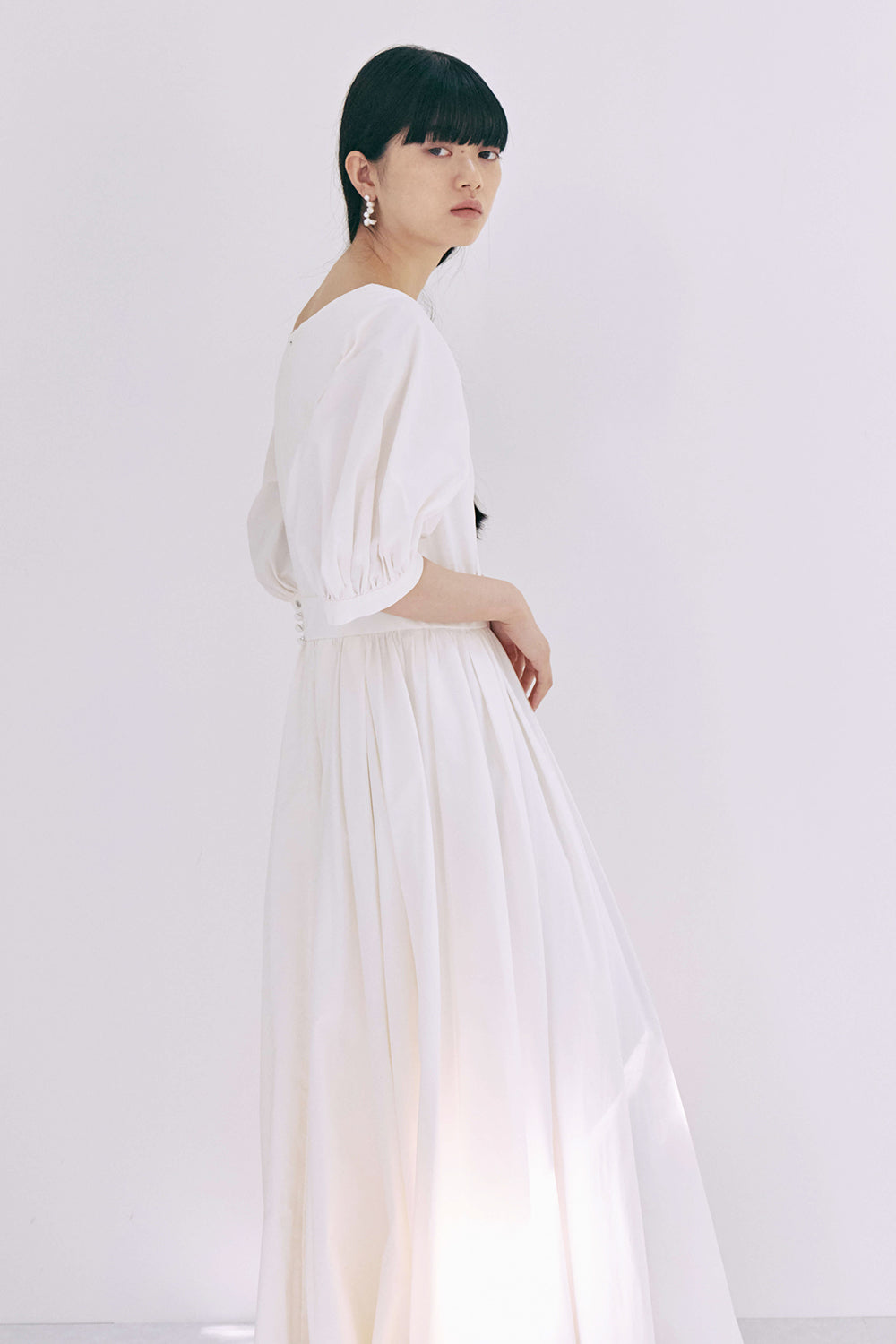 kaene タフタカシュクールドレス / 100725 | モデル身長165cm 着用サイズ38