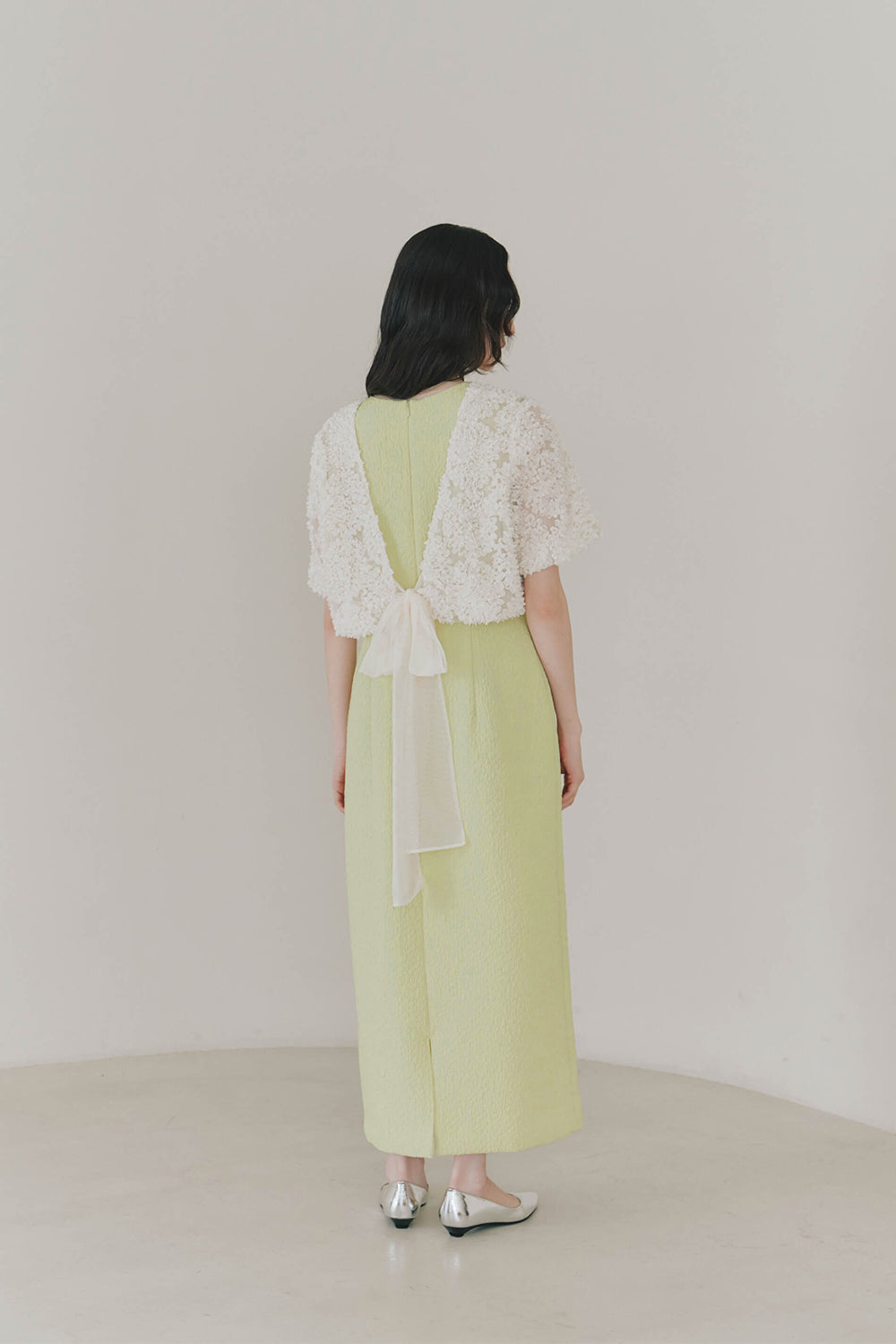 kaene デザインリボンボレロセットドレス / 101090 | モデル身長164cm 着用サイズM(38)