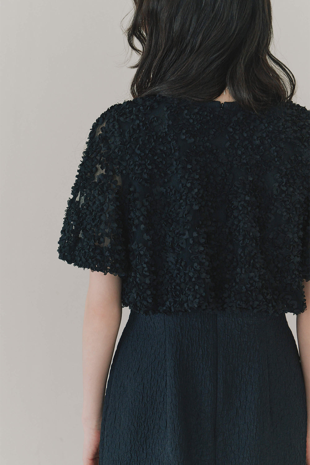 kaene デザインリボンボレロセットドレス / 101090 | モデル身長164cm 着用サイズS(36)