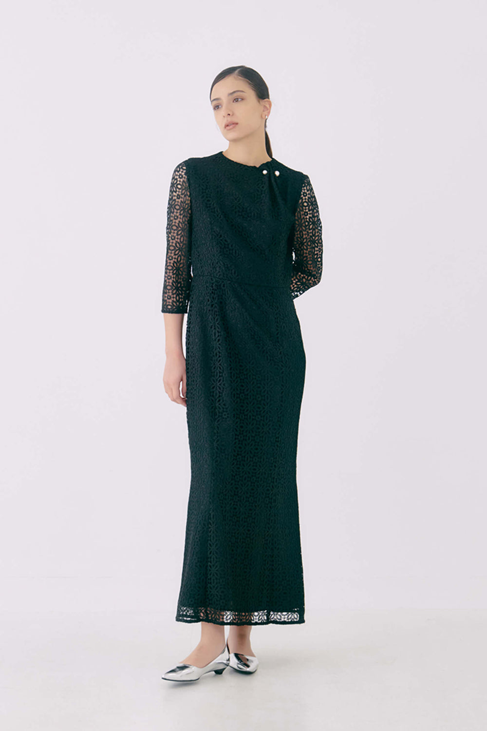 kaene ラメクロシェドレス / 100877 | モデル身長170cm 着用サイズ40