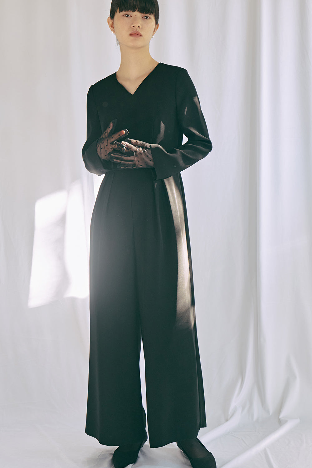 kaene カーブネックオールインワン / 100900 | モデル身長165cm 着用サイズ36