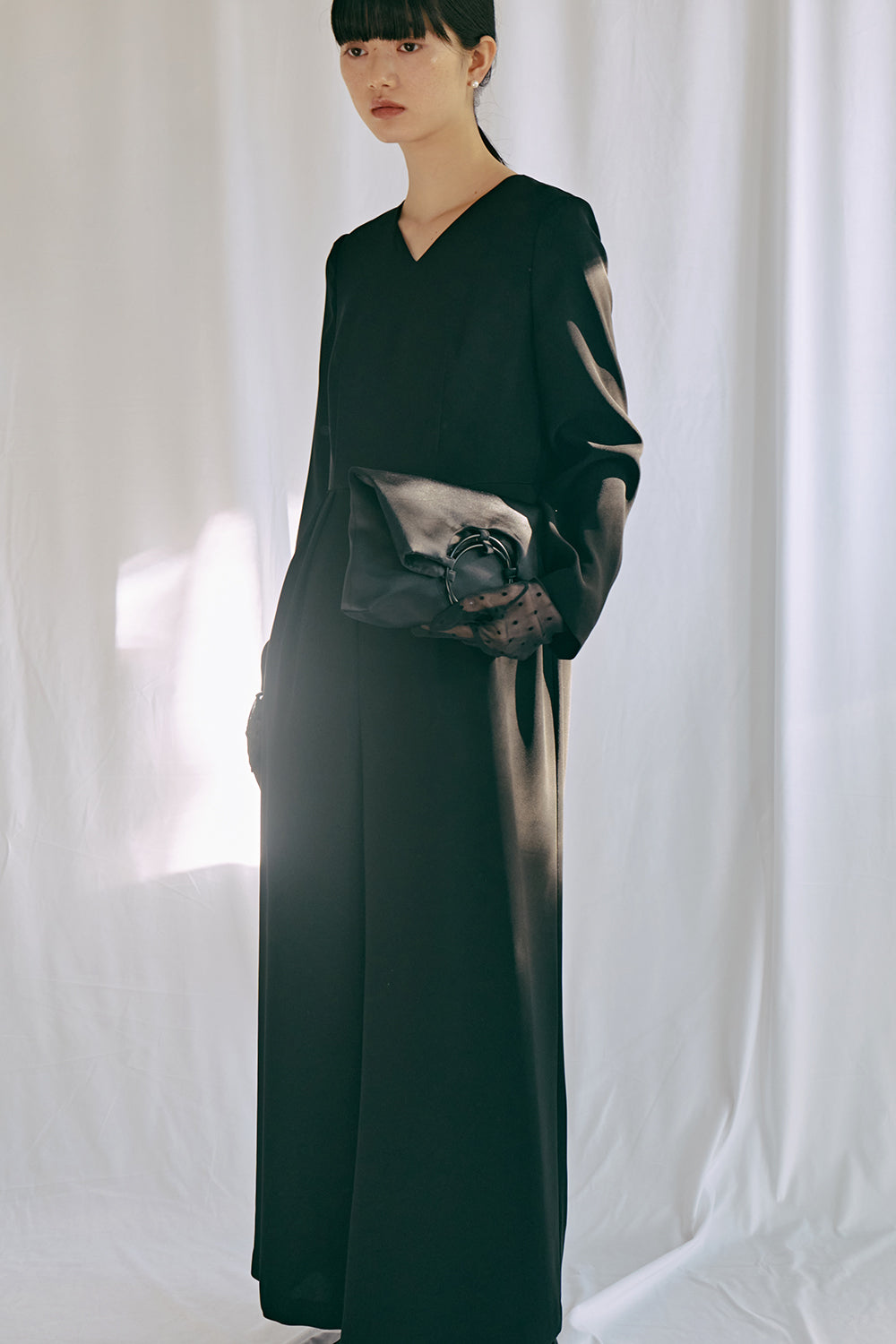 kaene カーブネックオールインワン / 100900 | モデル身長165cm 着用サイズ36