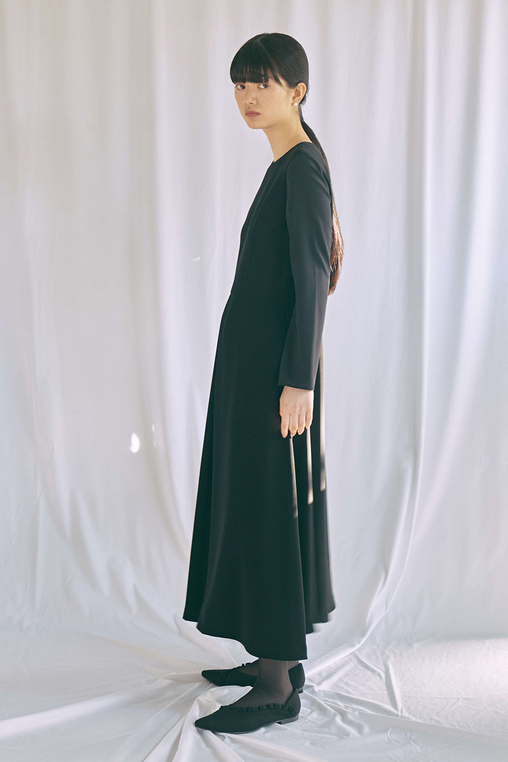kaene シフォン合わせロングワンピース / 100647 | モデル身長165cm 着用サイズ36 ※black着用