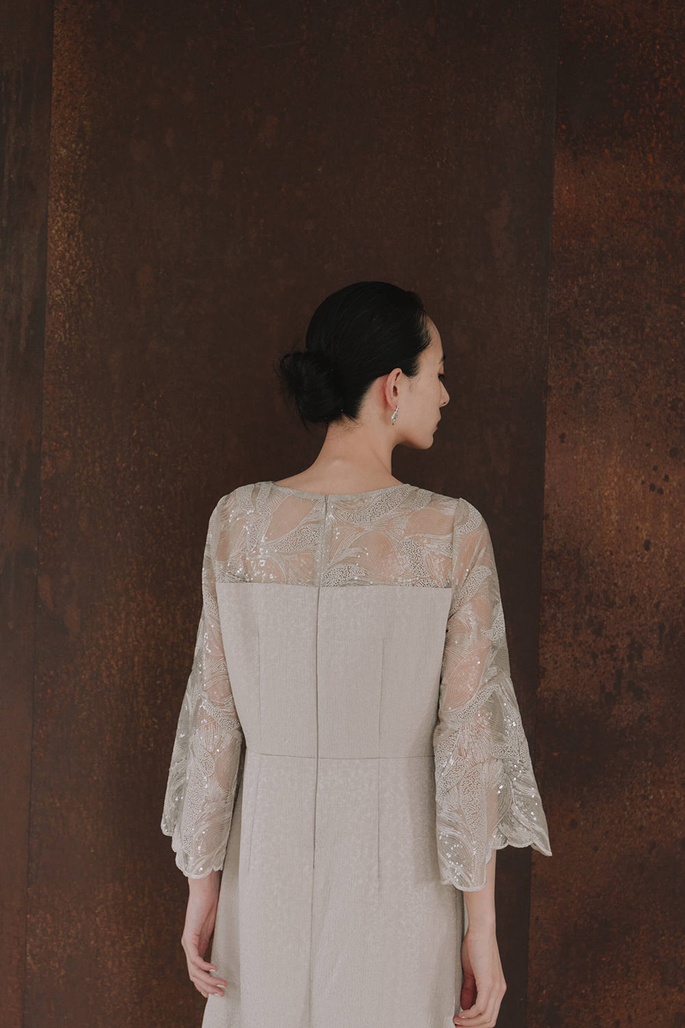 kaene ブリエレースジャカードコンビドレス / 101121 | モデル身長172cm 着用サイズM(38)