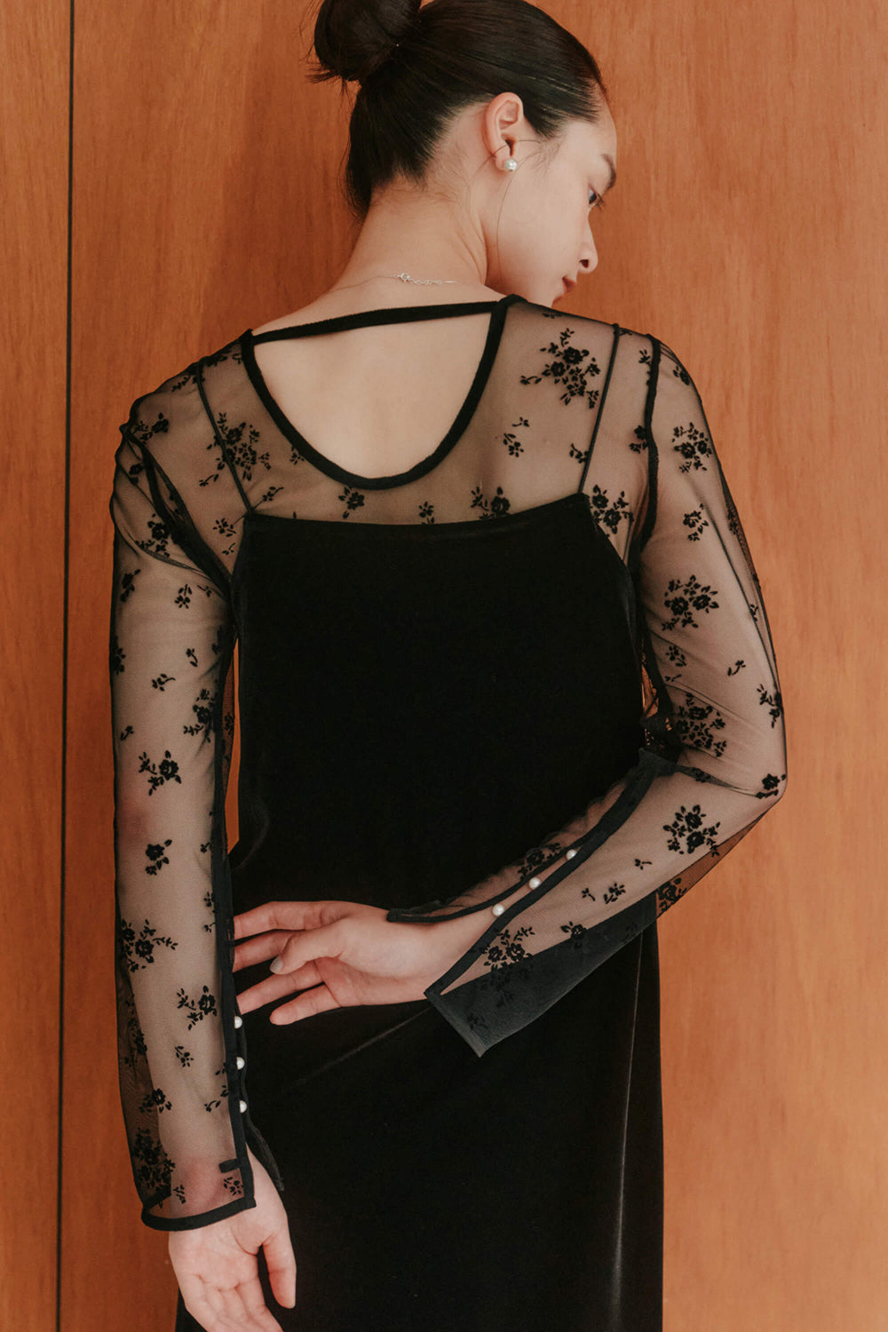 kaene フロッキーベロア2wayドレス / 100981 | モデル身長163cm 着用サイズ38