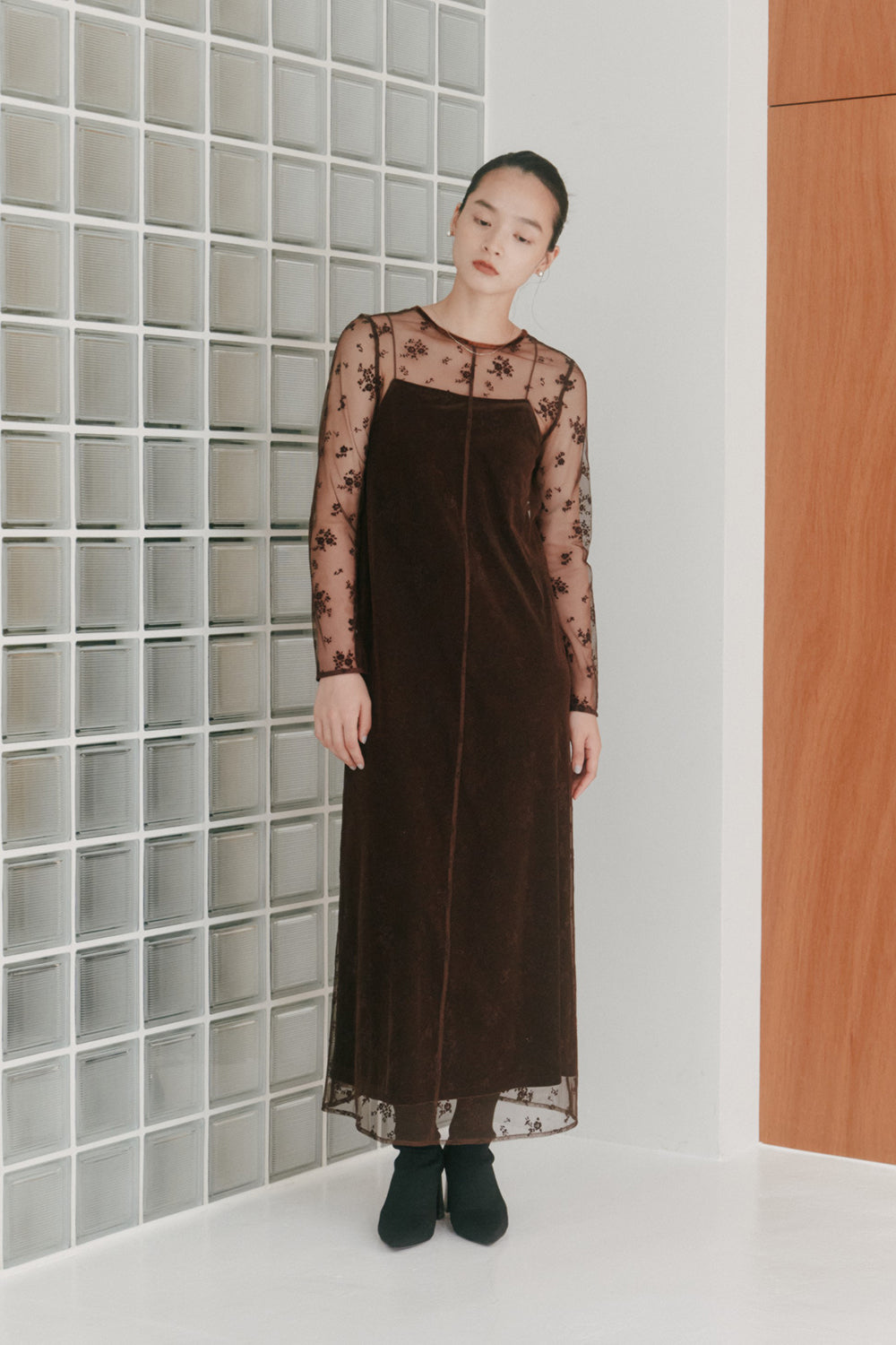 kaene フロッキーベロア2wayドレス / 100981 | モデル身長163cm 着用サイズ36