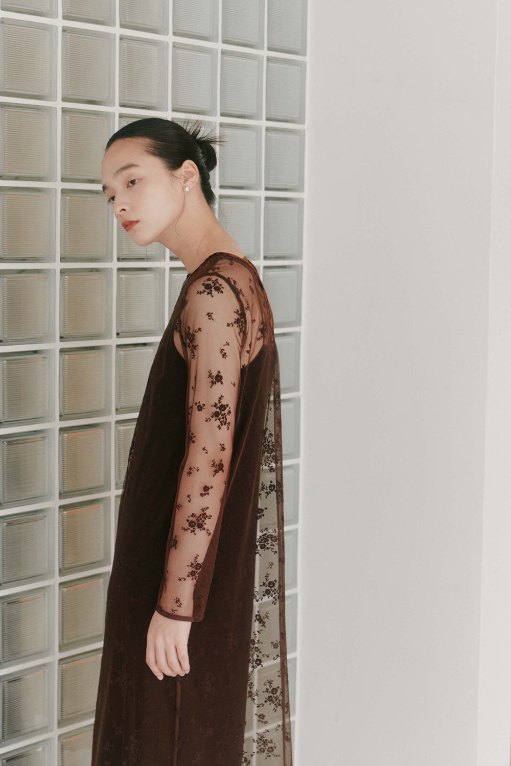 kaene フロッキーベロア2wayドレス / 100981 | モデル身長163cm 着用サイズ36