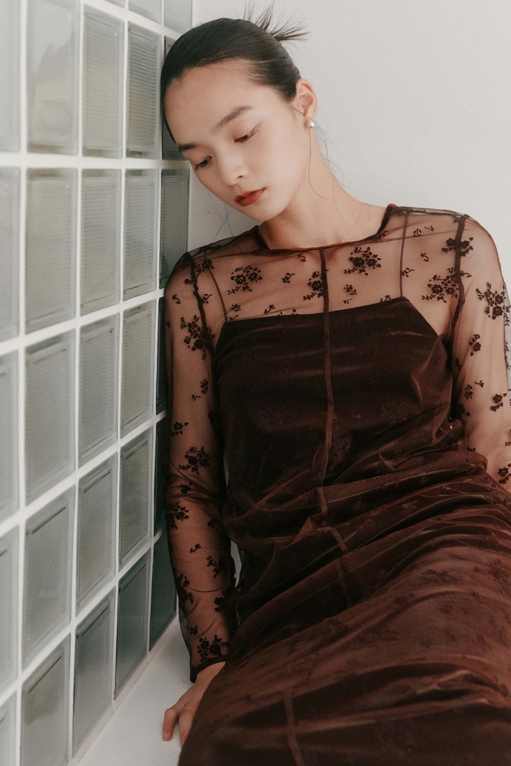 kaene フロッキーベロア2wayドレス / 100981 | モデル身長163cm 着用サイズ36