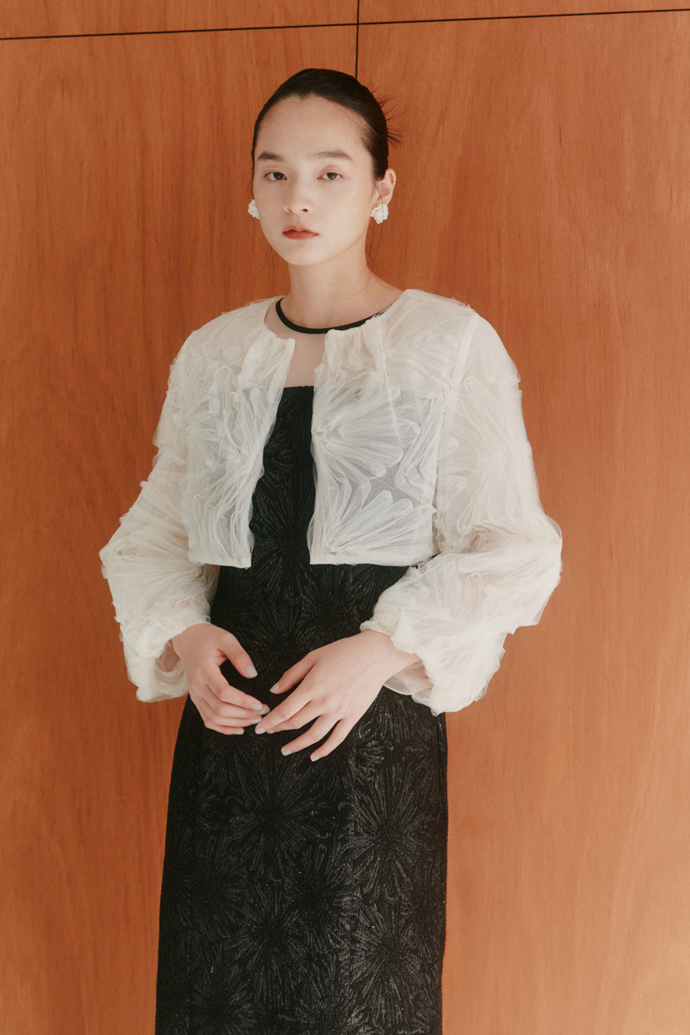 kaene チュールエンブロイダリーボレロ / 005348 | モデル身長163cm 着用サイズFREE