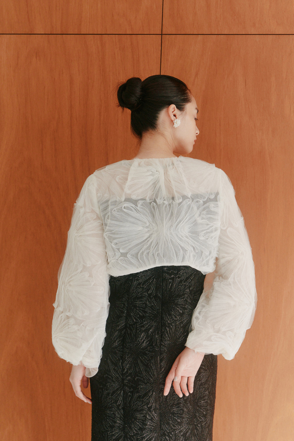kaene チュールエンブロイダリーボレロ / 005348 | モデル身長163cm 着用サイズFREE