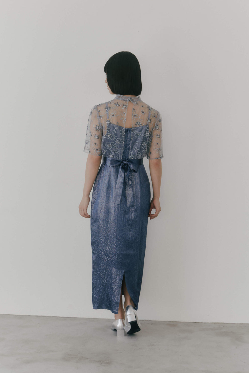 kaene エンブロイダリーレースブラウスセットドレス / 101021 | モデル身長167cm 着用サイズ38