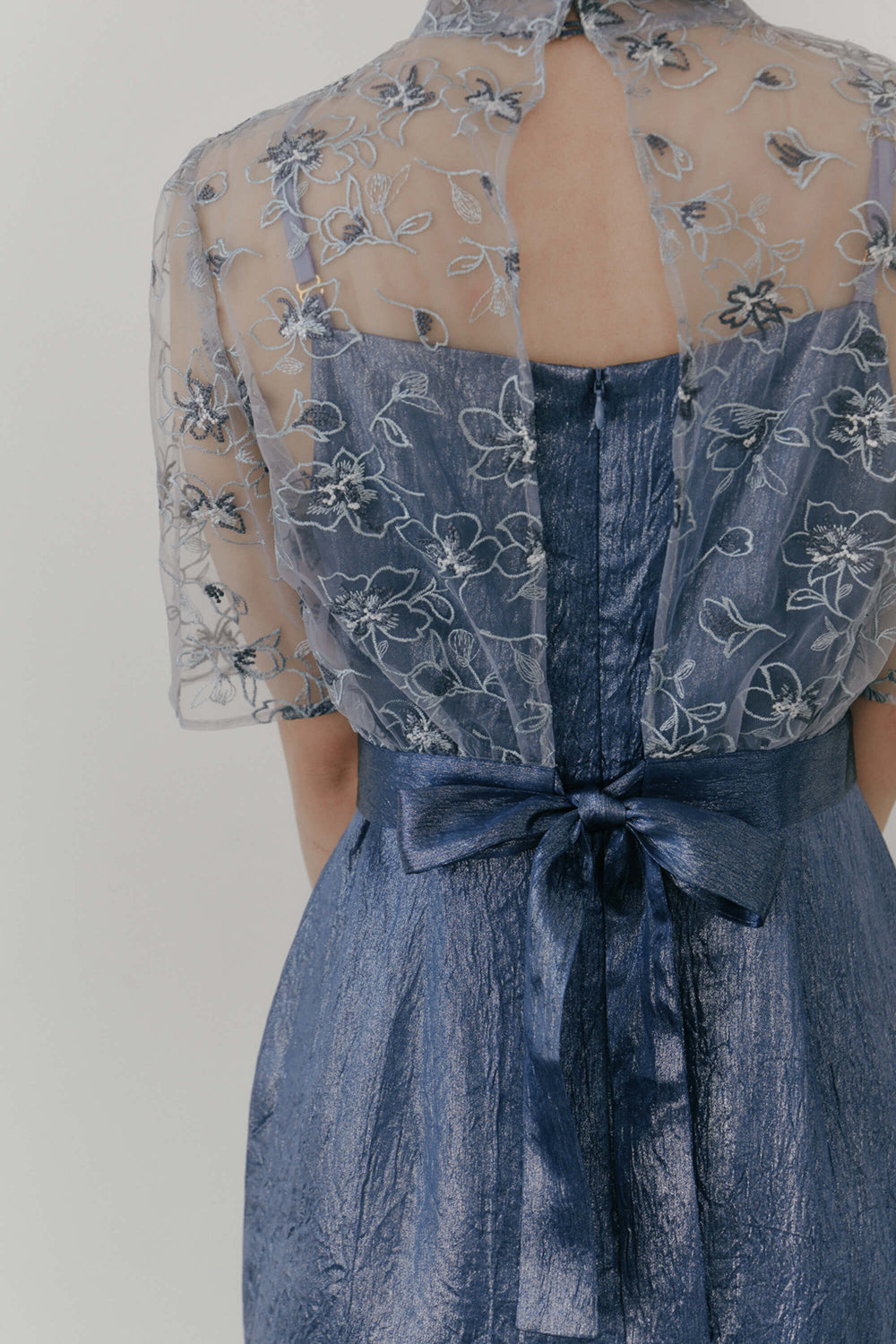 kaene エンブロイダリーレースブラウスセットドレス / 101021 | モデル身長167cm 着用サイズ38