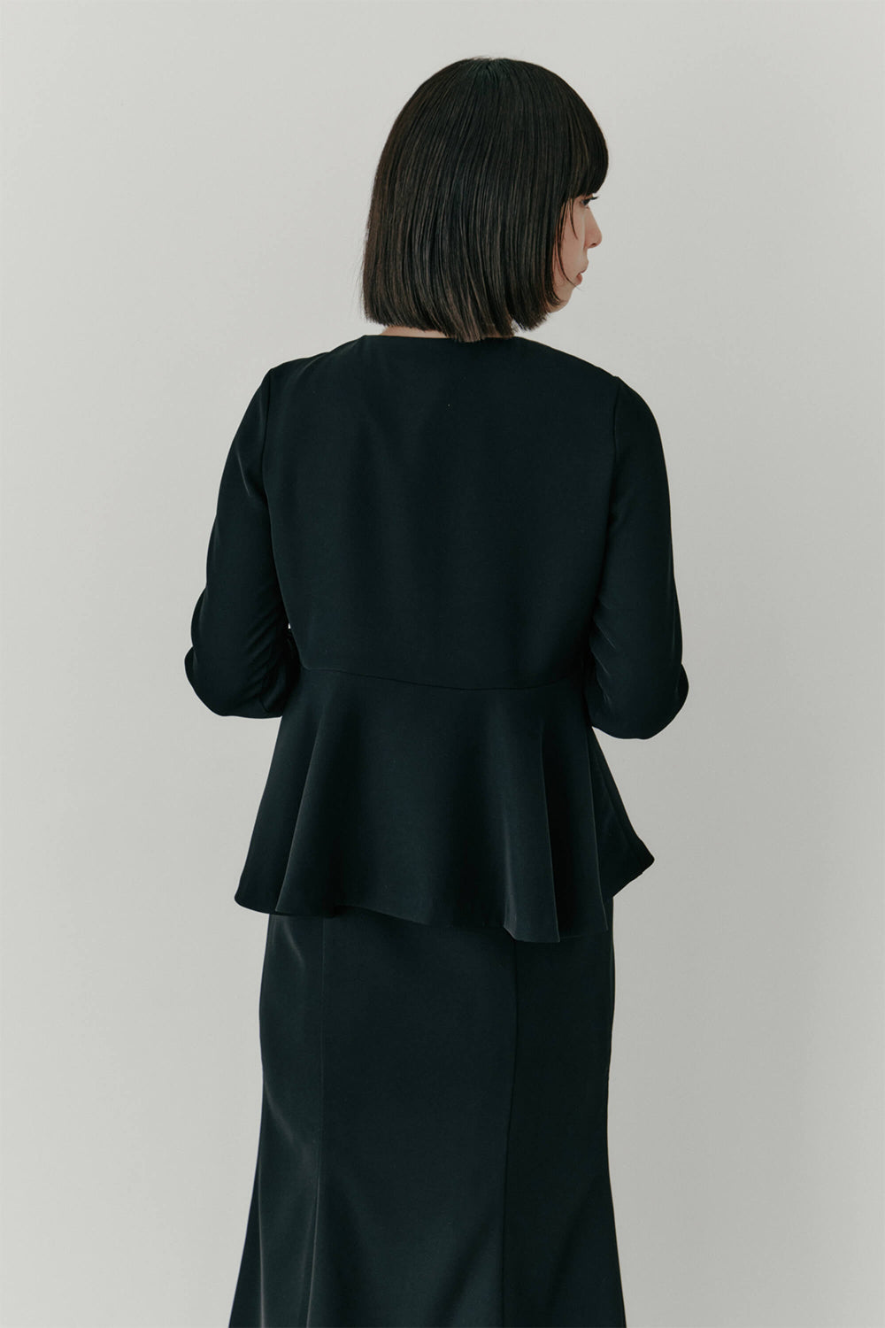 kaene フレアジャケットセットワンピース / 101057 | モデル身長167cm 着用サイズ36 ※black着用