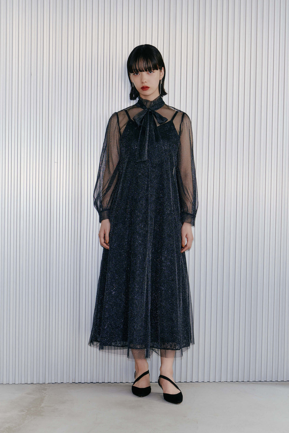 kaene ラメチュールレイヤードレースドレス / 101027 | モデル身長167cm 着用サイズ38