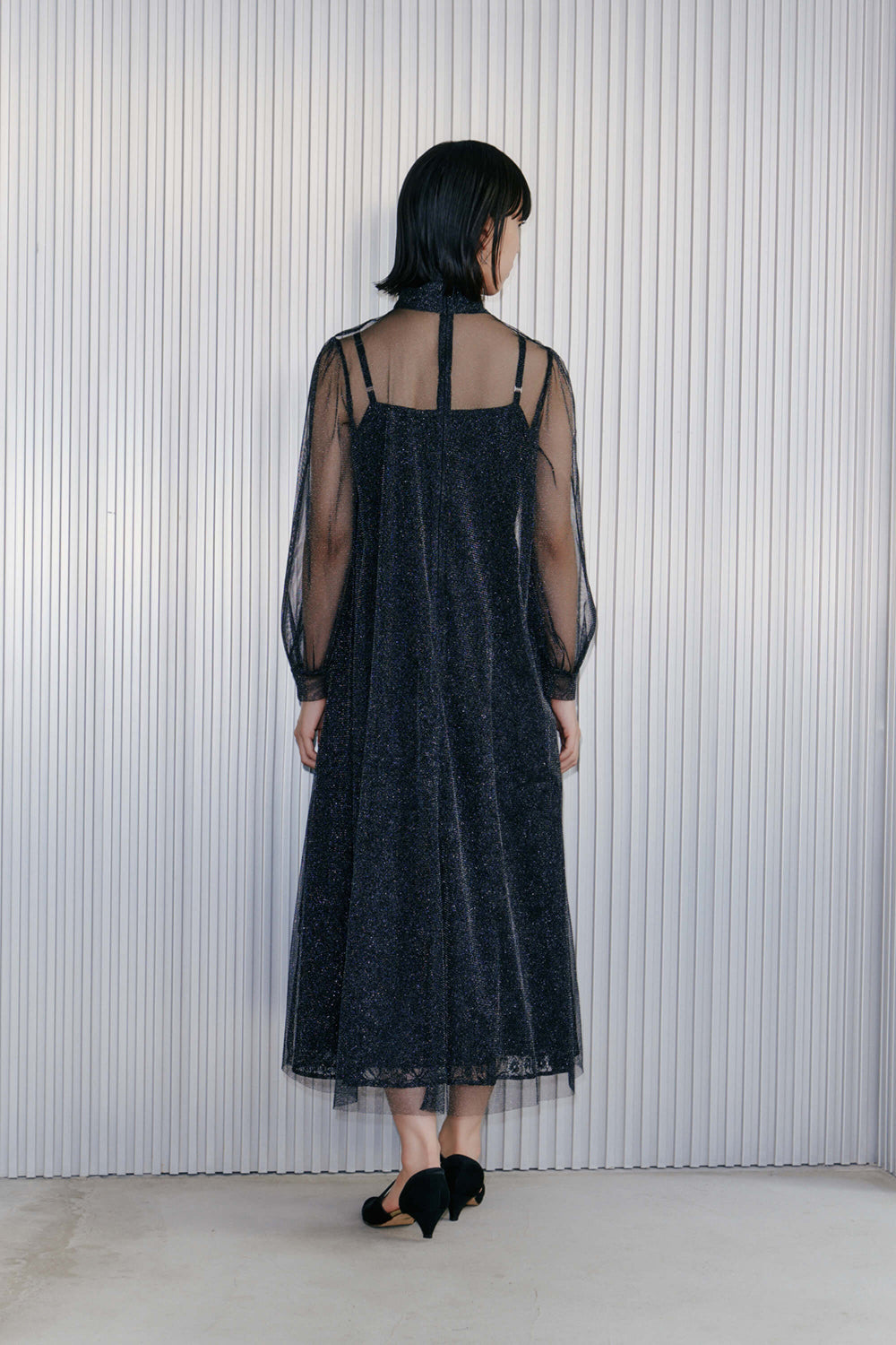 kaene ラメチュールレイヤードレースドレス / 101027 | モデル身長167cm 着用サイズ38