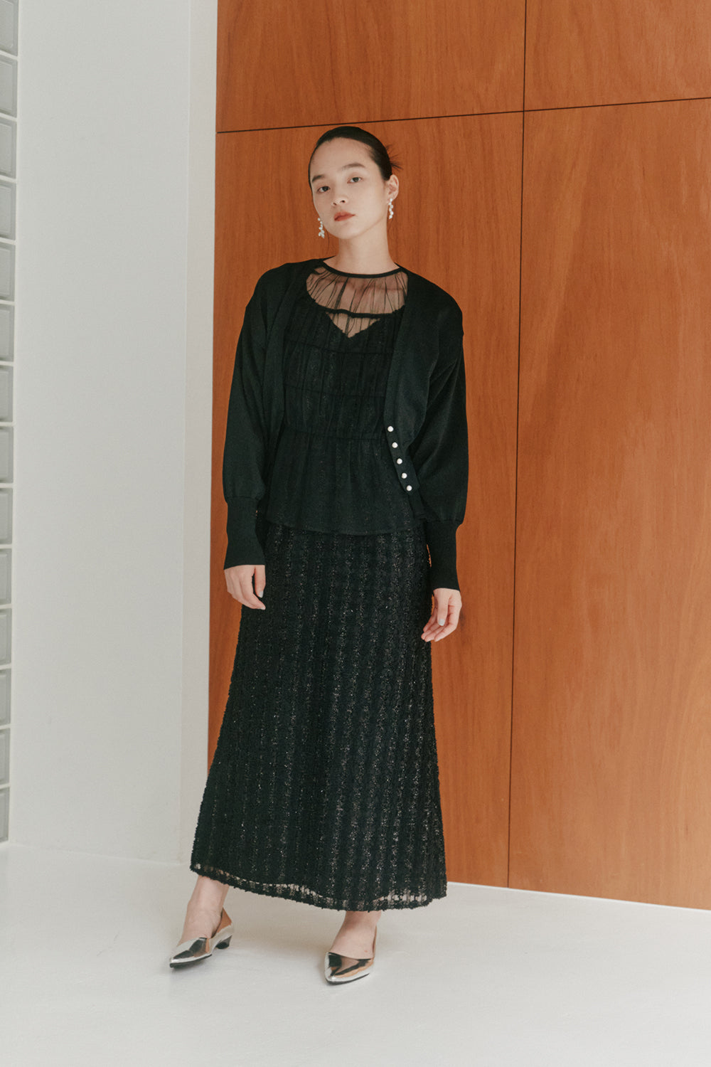 kaene チュールブラウス×ラメツイードドレス / 100912 | モデル身長163cm 着用サイズ36