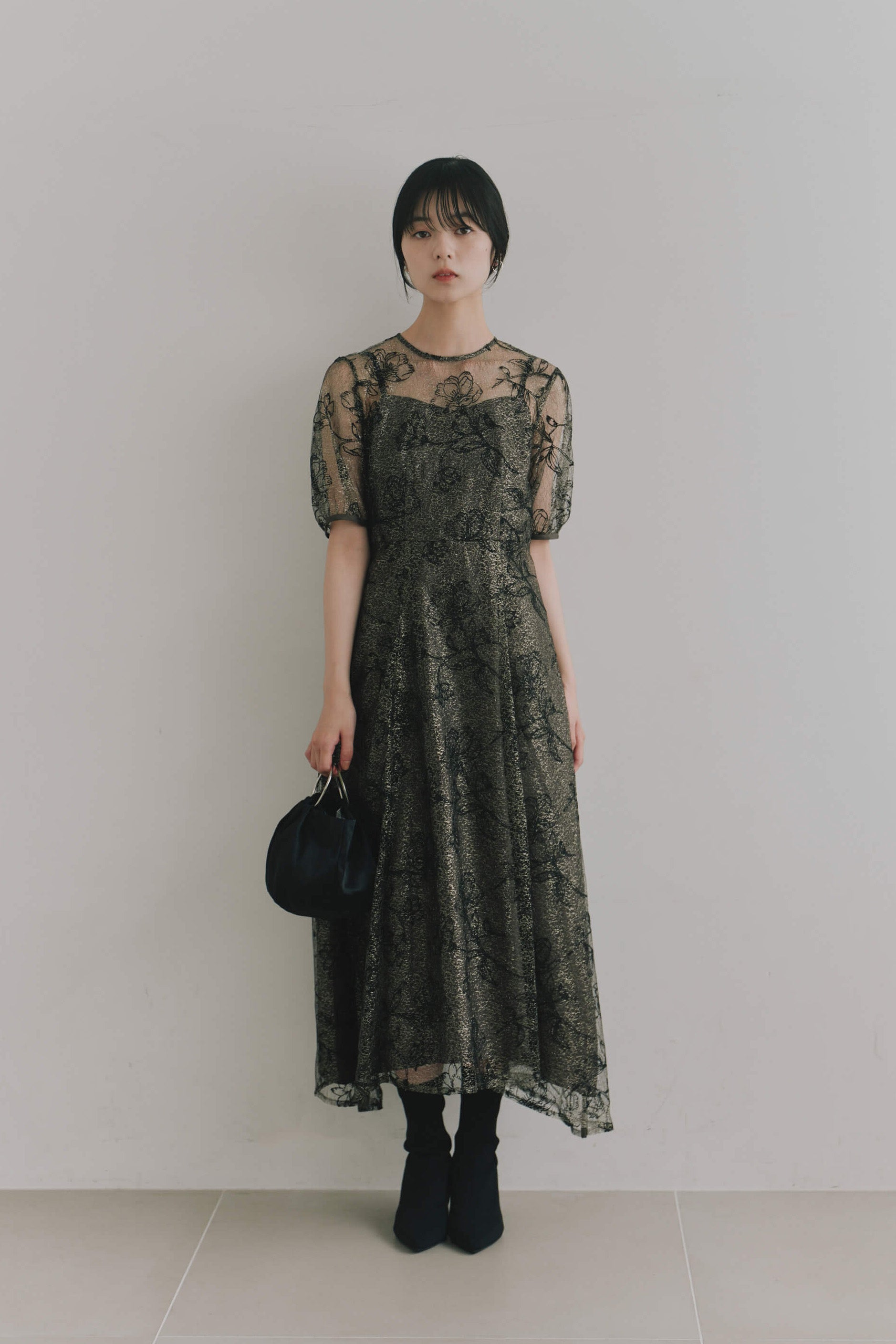 kaene ラインフラワーランダムヘムドレス / 101189 結婚式パーティー