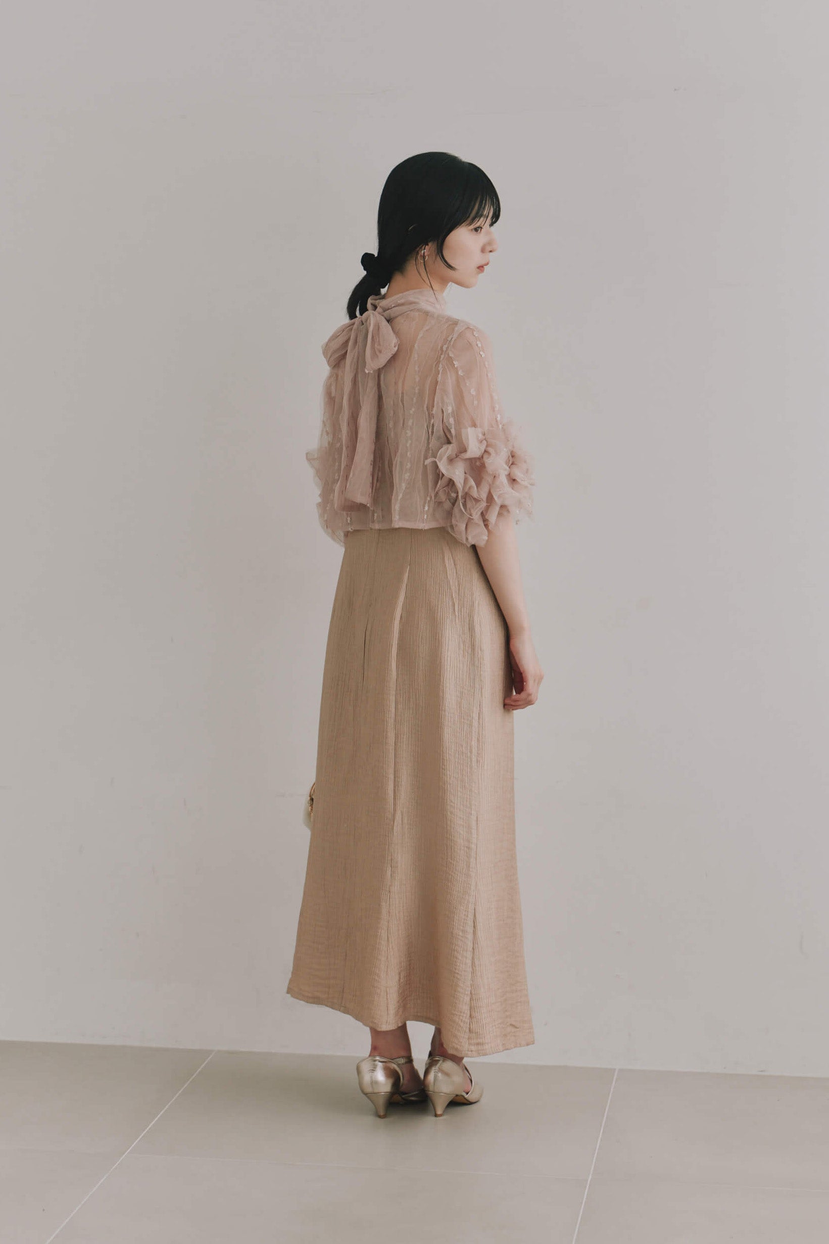 kaene ボウタイ3wayレイヤードドレス / 101203 結婚式用ゲストドレス beige | モデル身長162cm 着用サイズS(36)