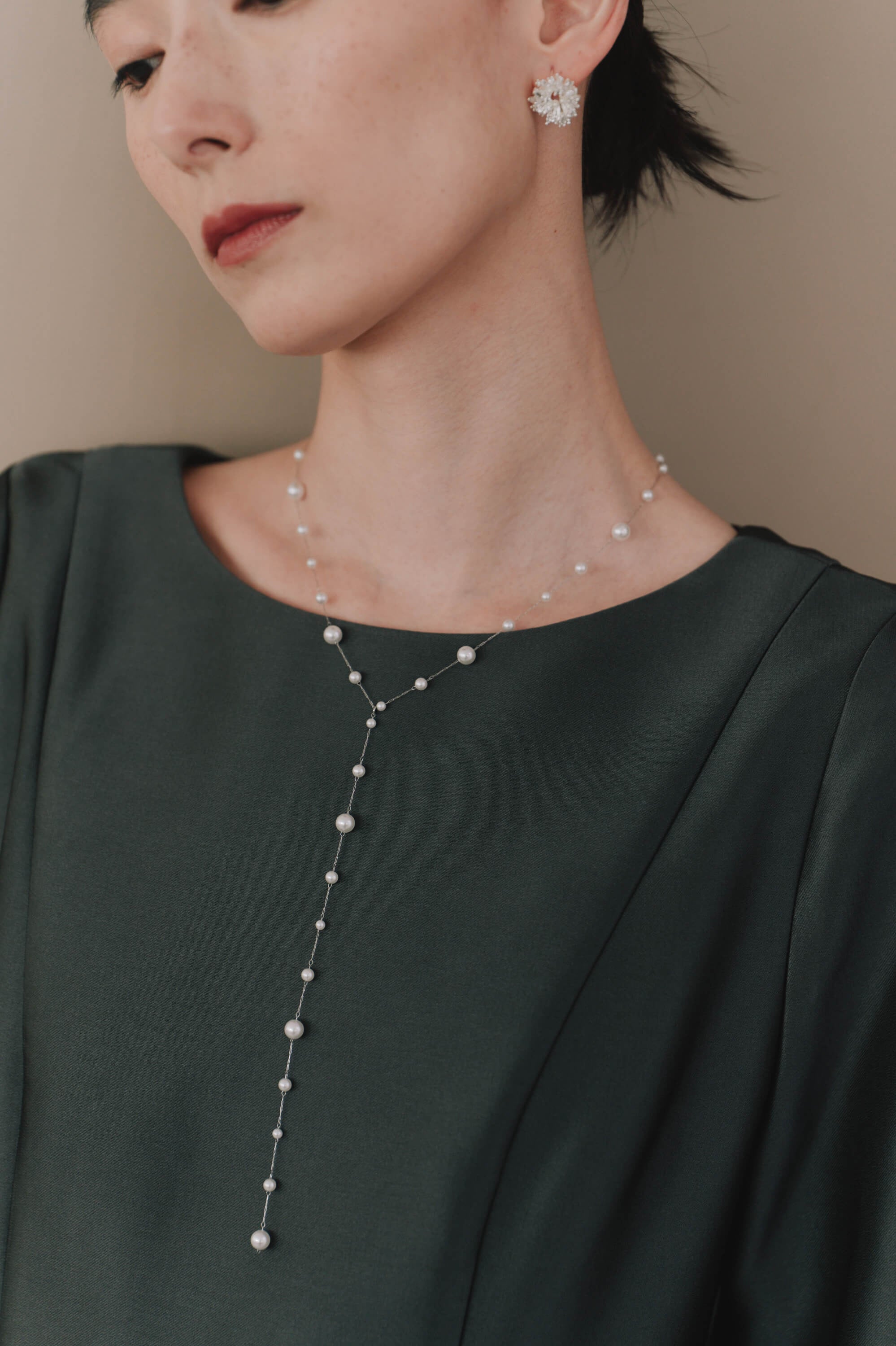 kaene フローパールロングネックレス / 032019 silver 結婚式用ネックレス | silver