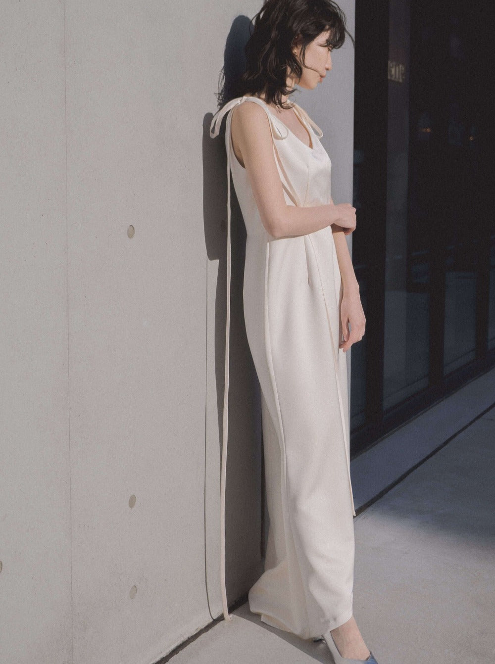 サテンリボンドレス / 100855 | モデル身長160cm 着用サイズ34