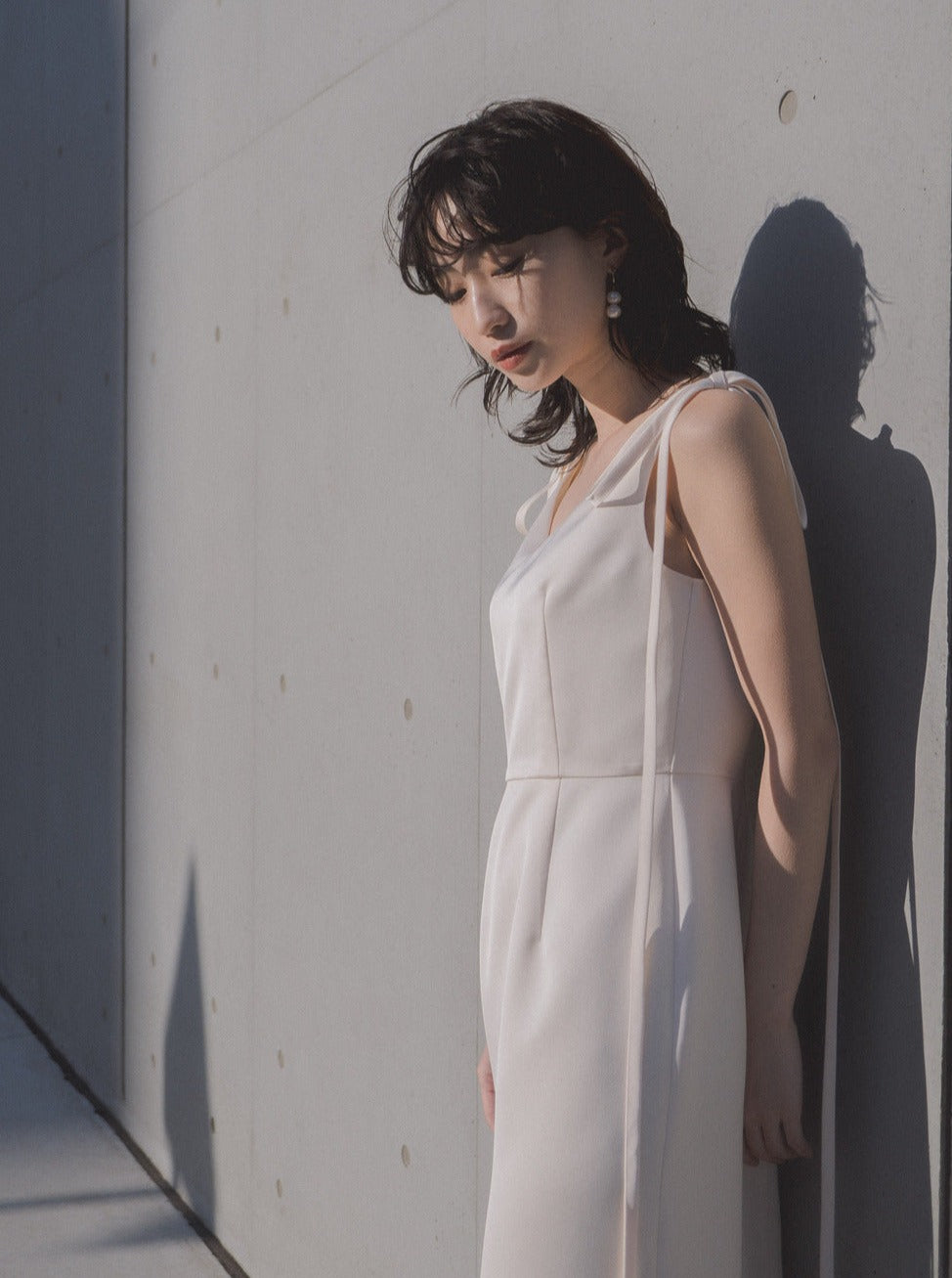 サテンリボンドレス / 100855 | モデル身長160cm 着用サイズ34