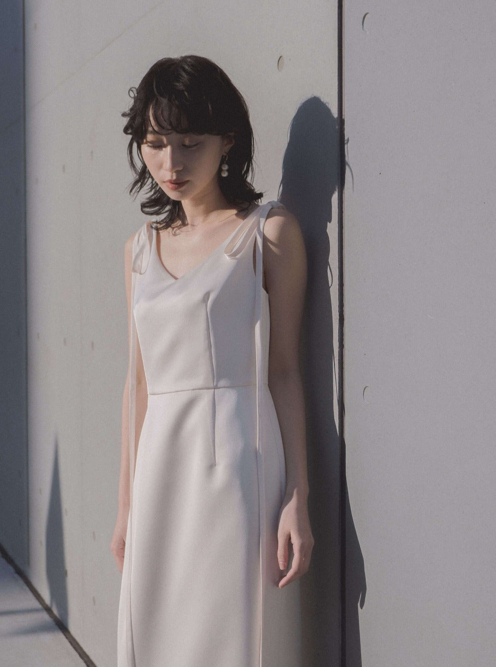 サテンリボンドレス / 100855 | モデル身長160cm 着用サイズ34