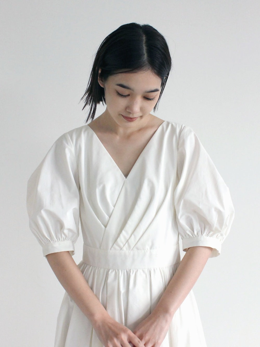 kaene タフタカシュクールドレス / 100725 | モデル身長162cm 着用サイズ36