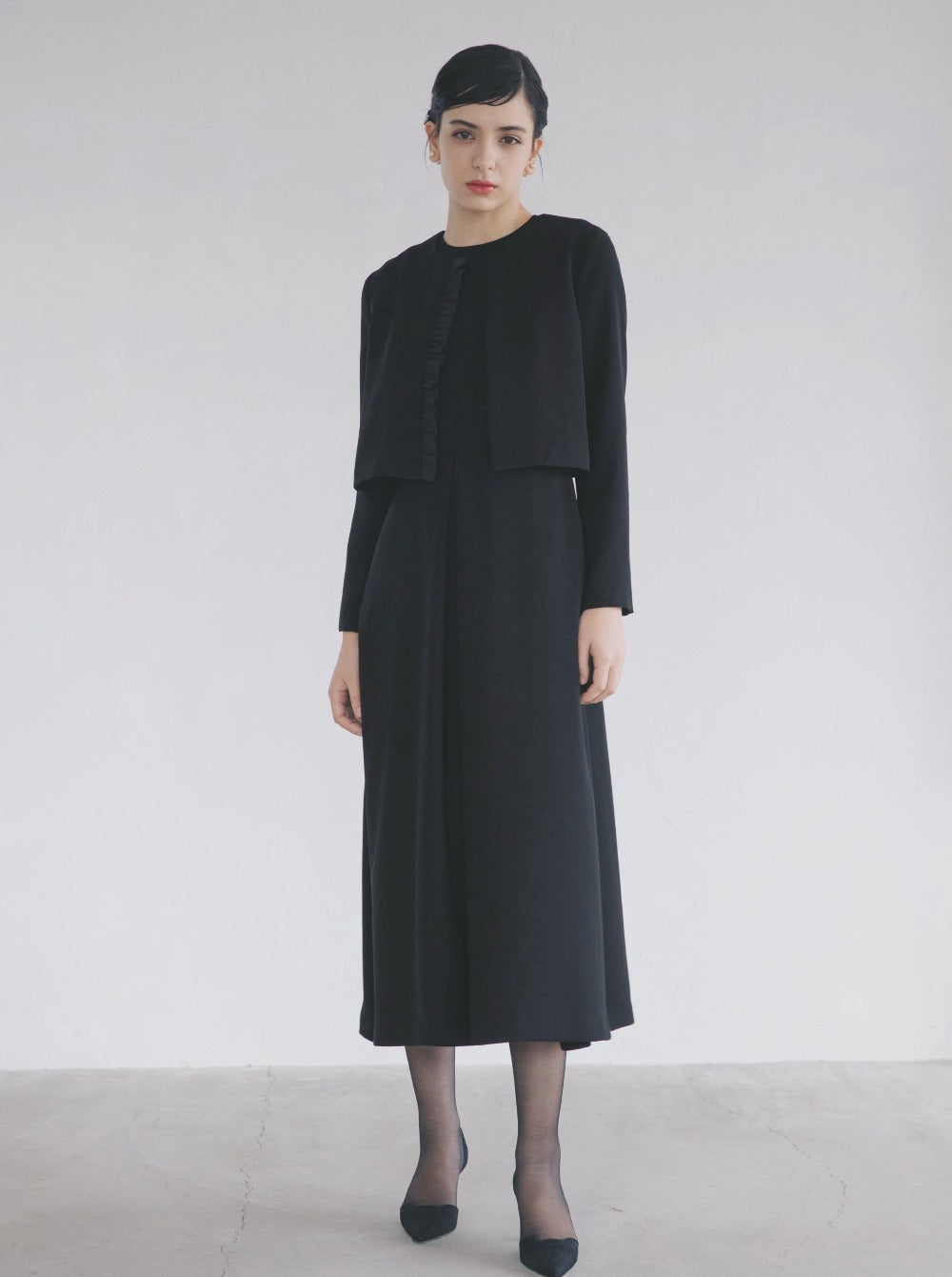 kaene シフォン合わせロングワンピース / 100647 |モデル身長170cm 着用サイズ36 ※005312ジャケット着用