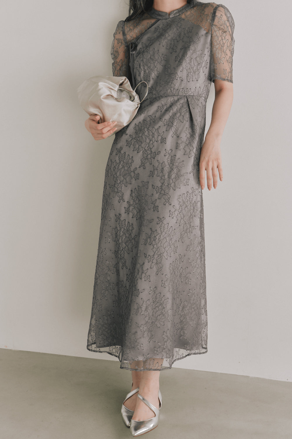 kaene マオカラーレースワンピース / 101041 | モデル身長165cm 着用サイズM(38)