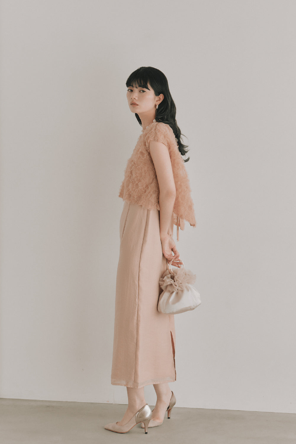 kaene  フラッフィーフラワーコンビドレス / 101173 | モデル身長165cm　着用サイズS(36)  