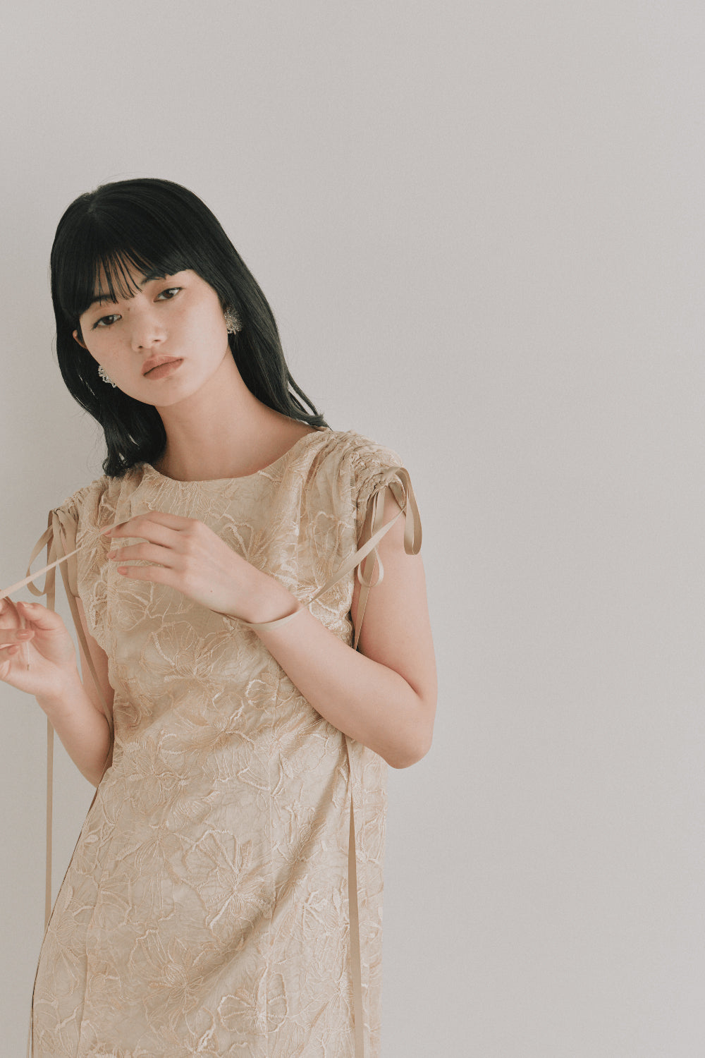 kaene エンボスフラワーリボンドレス / 101164 結婚式パーティー