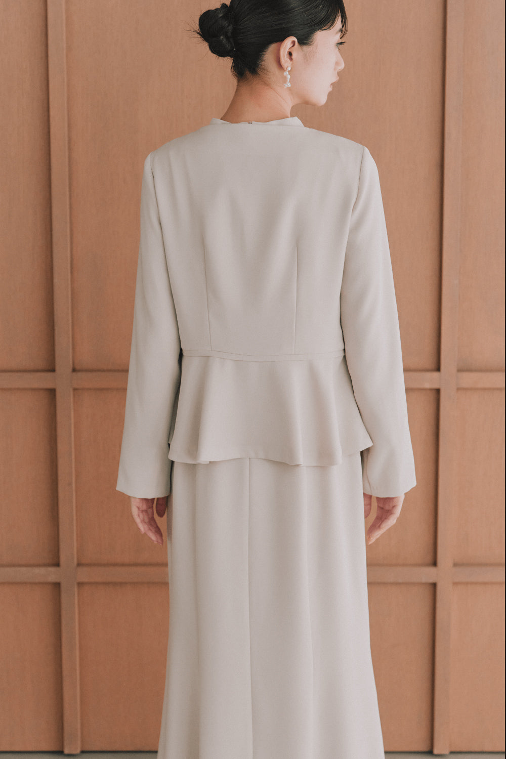 kaene  シフォンパイピングジャケット / 005368 | モデル身長165cm　着用サイズM(38) 