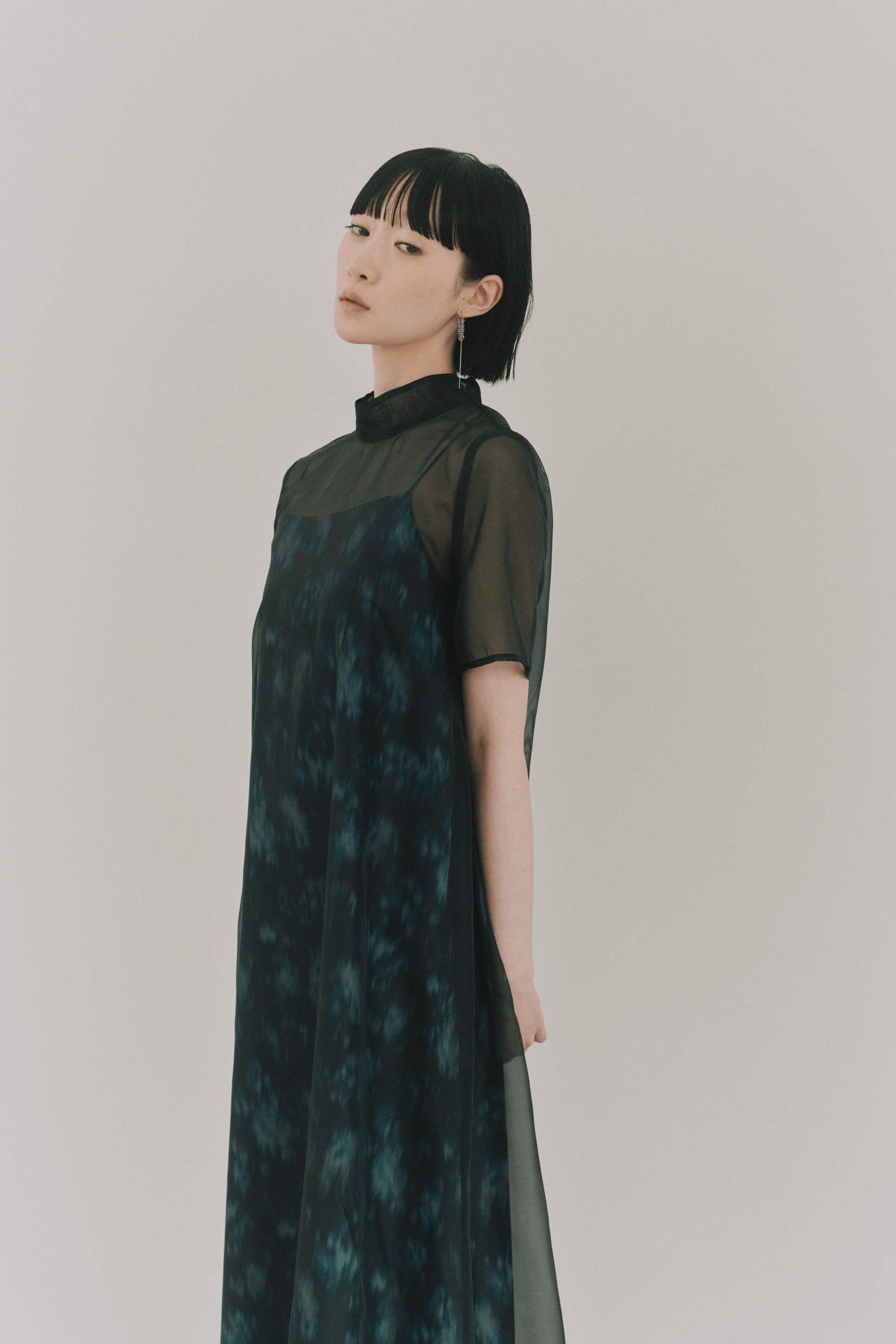 kaene ドレス　結婚式　アシメオーガンジー　サイズ1 クリーニング済 kaene プリントレイヤードオーガンジードレス / 101152 結婚式