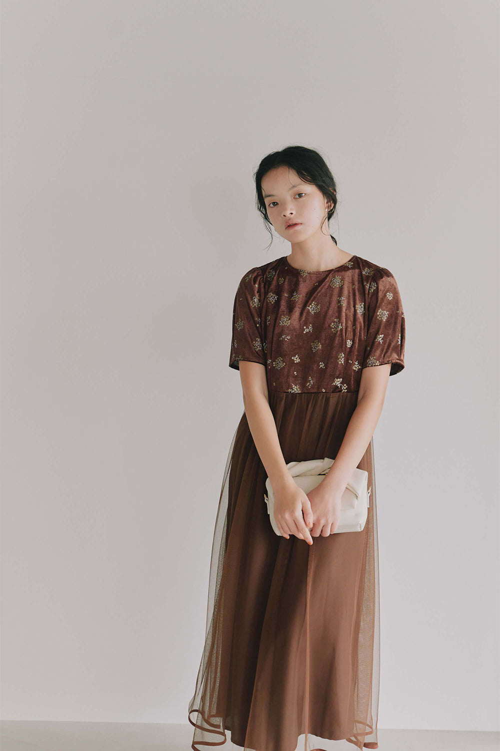 kaene オケージョンドレス kaene公式オンラインストア エンボスフラワードットミックス