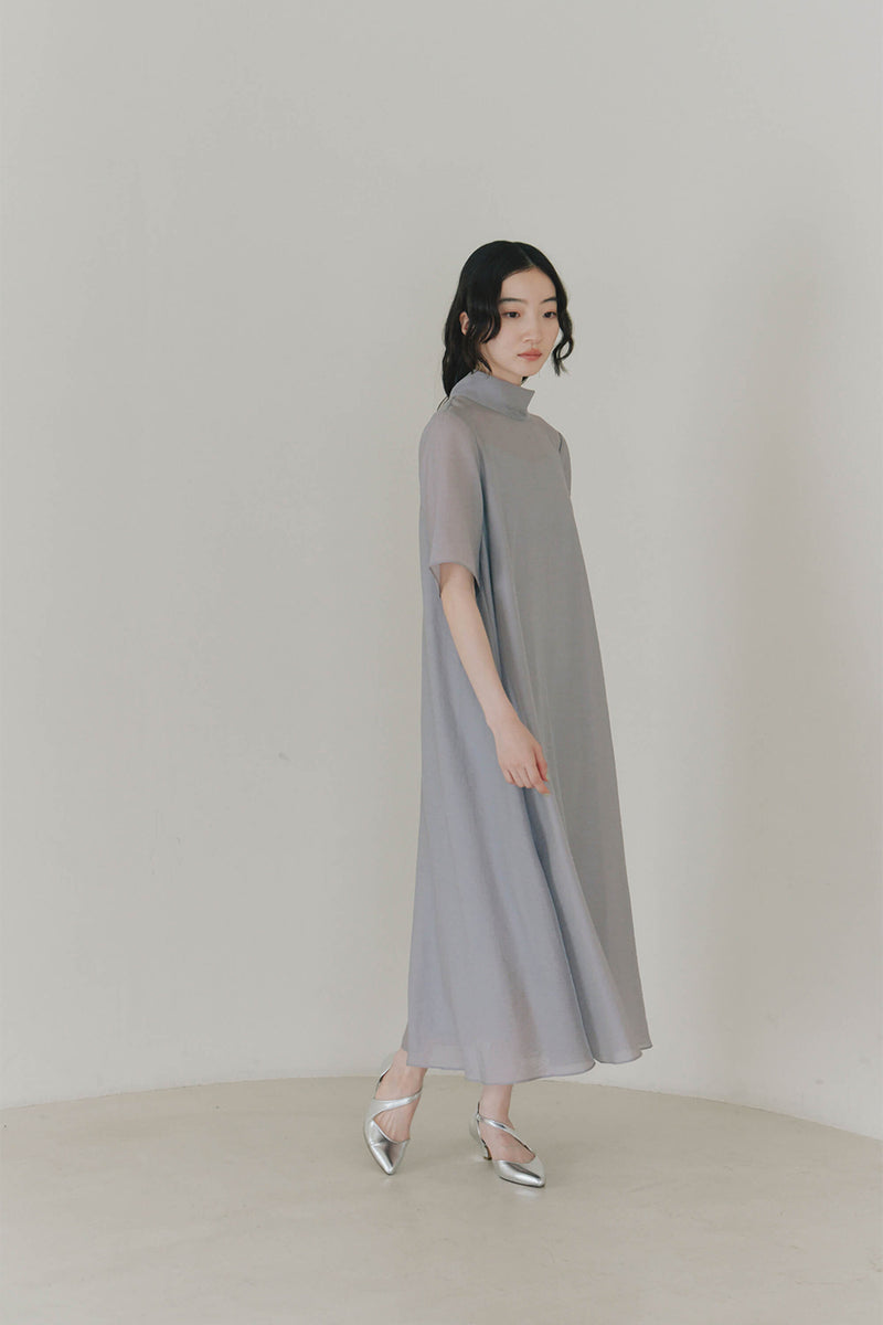 kaene テントラインシアードレス / 101089 | モデル身長164cm 着用サイズFREE