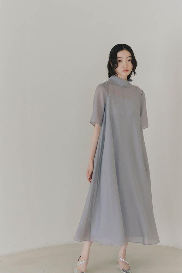 kaene テントラインシアードレス / 101089 | モデル身長164cm 着用サイズFREE