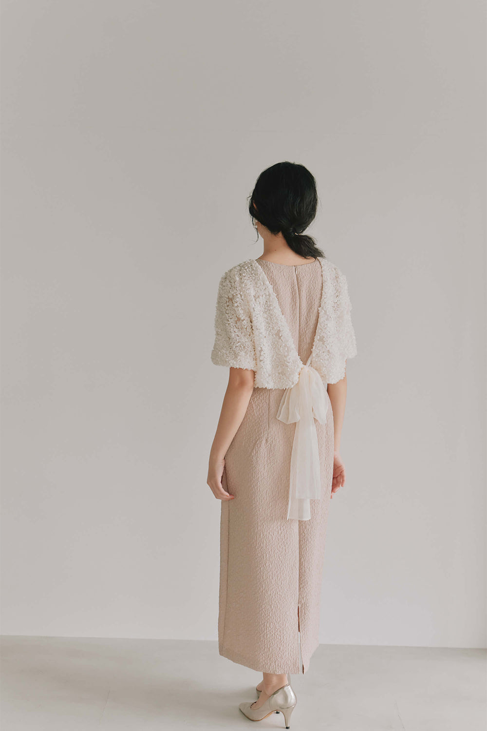 kaene デザインリボンボレロセットドレス / 101090 | モデル身長165cm 着用サイズM(38)