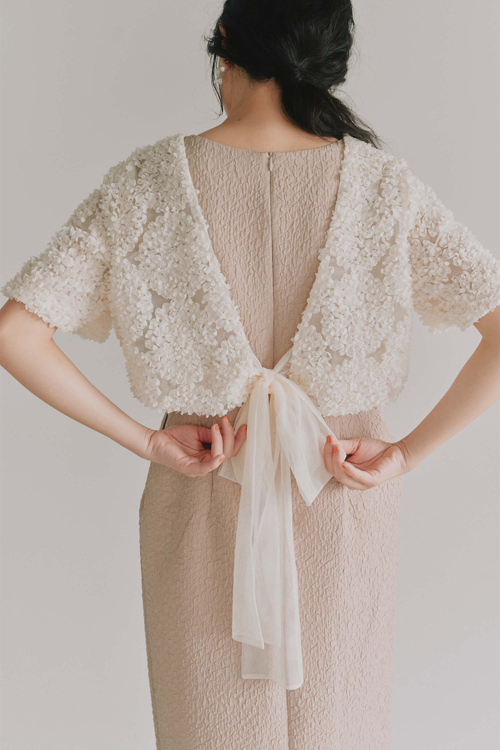 kaene デザインリボンボレロセットドレス / 101090 | モデル身長165cm 着用サイズM(38)