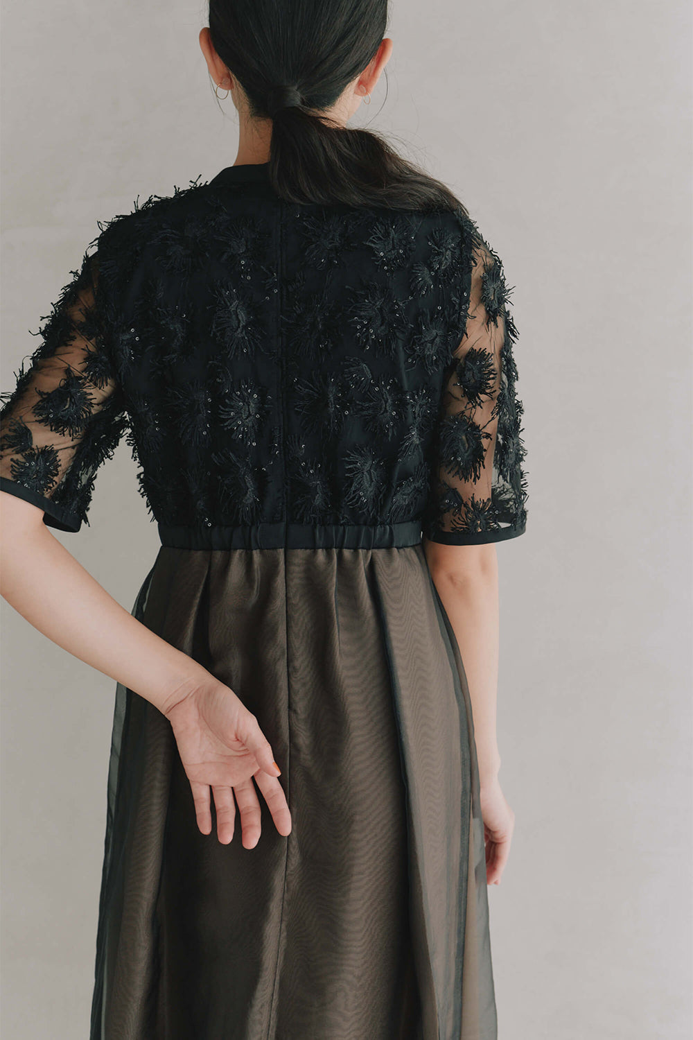 kaene公式オンラインストア エンブロイダリーミックスドレス / 100889